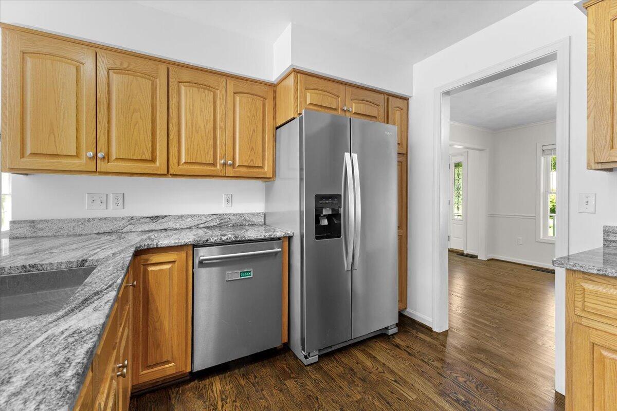 282 Four Seasons DR