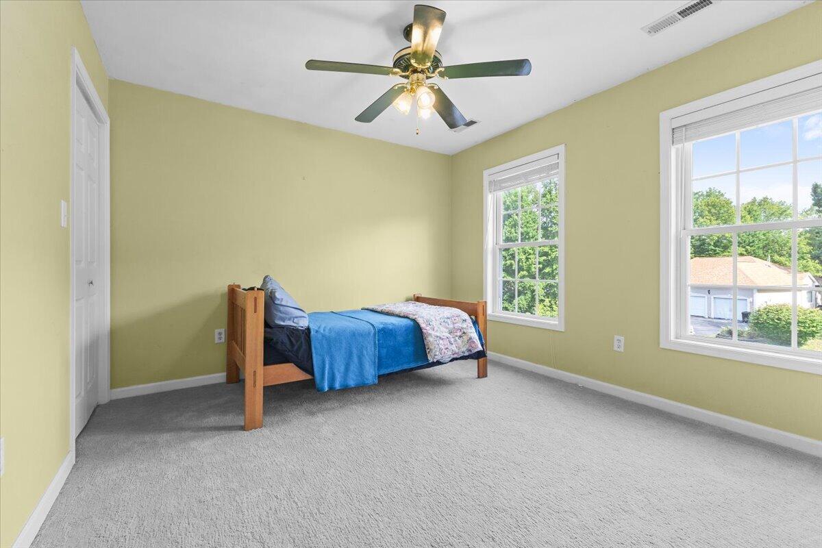 282 Four Seasons DR