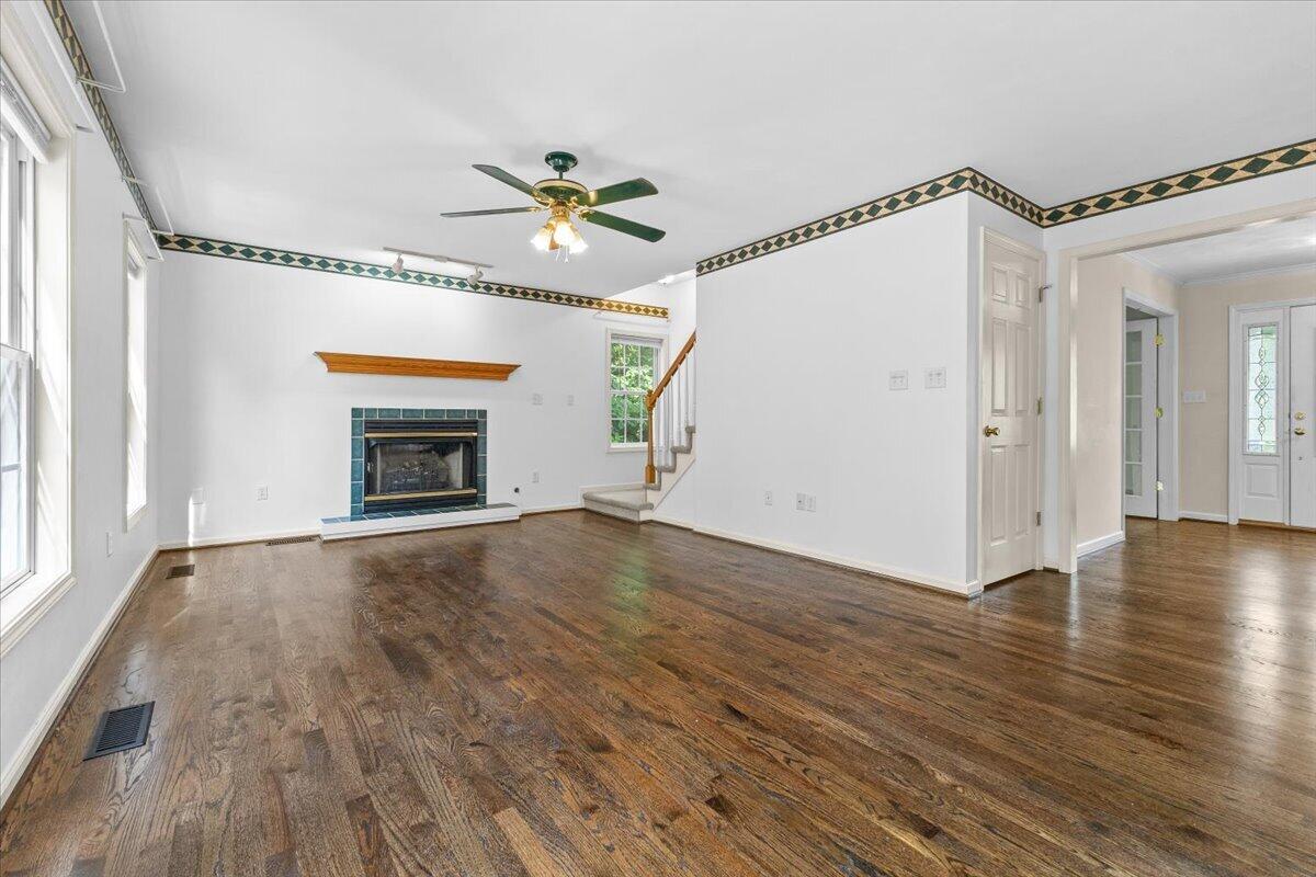 282 Four Seasons DR