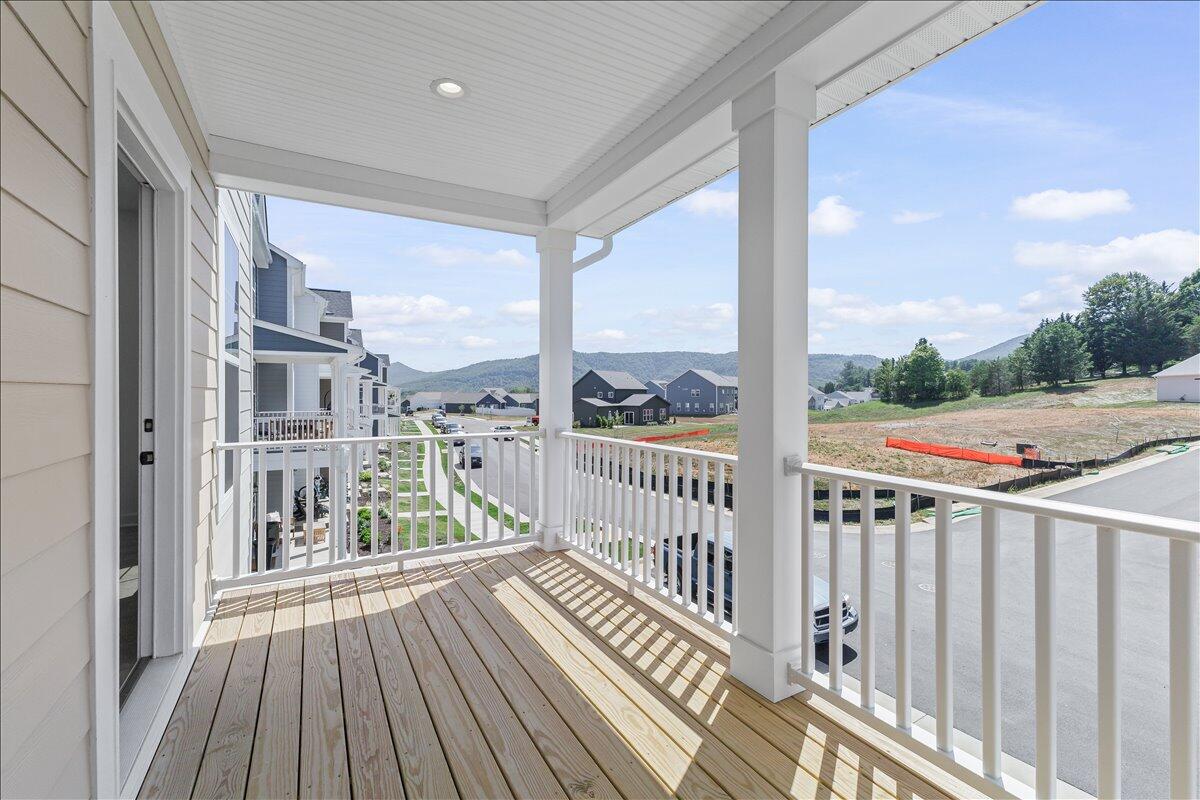 248 Colony AVE