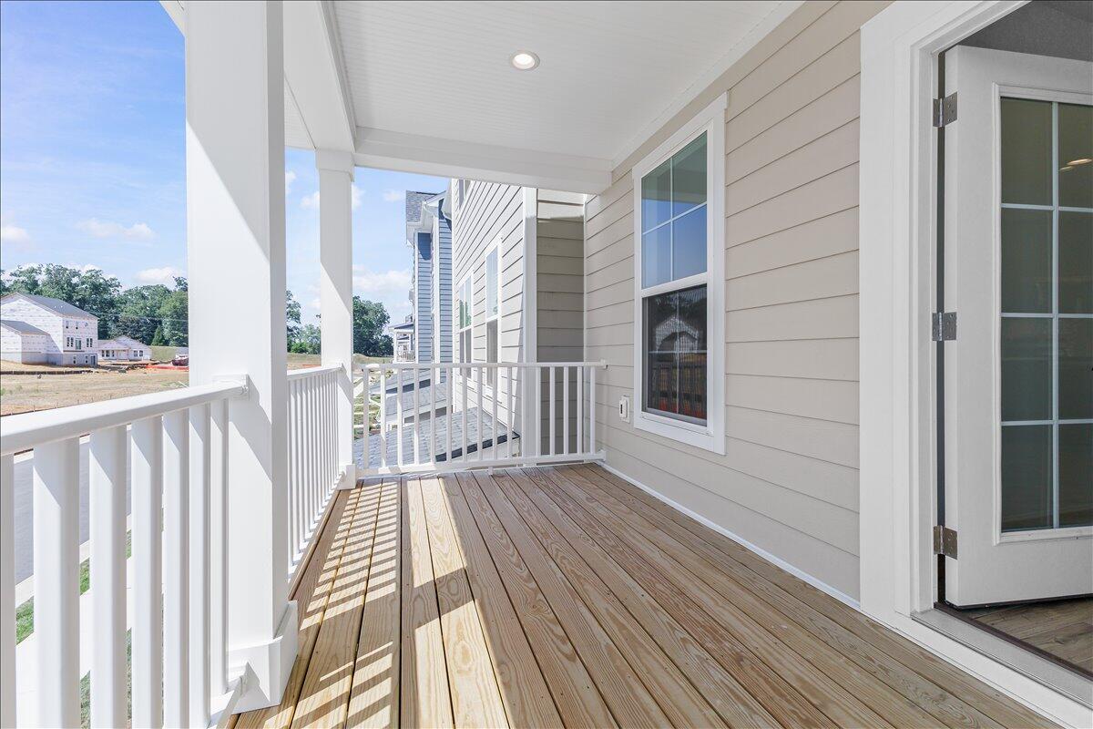 248 Colony AVE