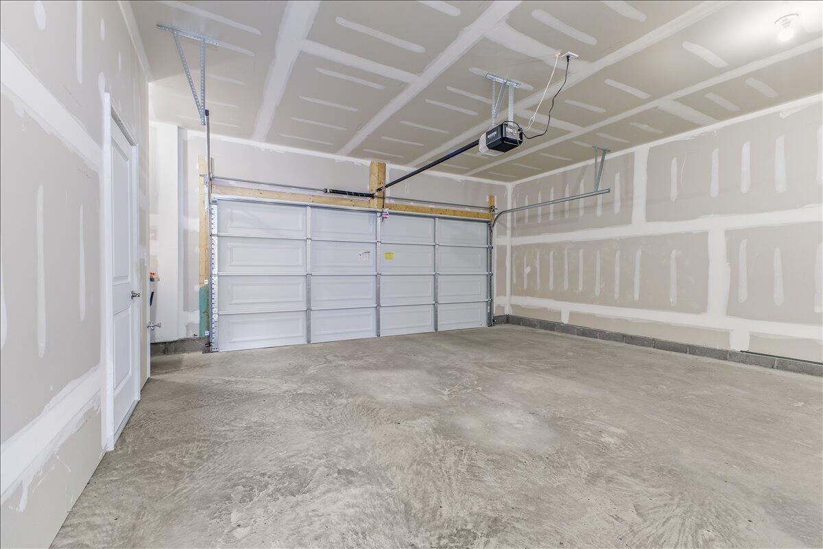 248 Colony AVE