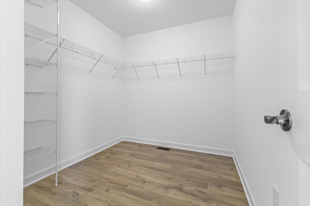 248 Colony AVE