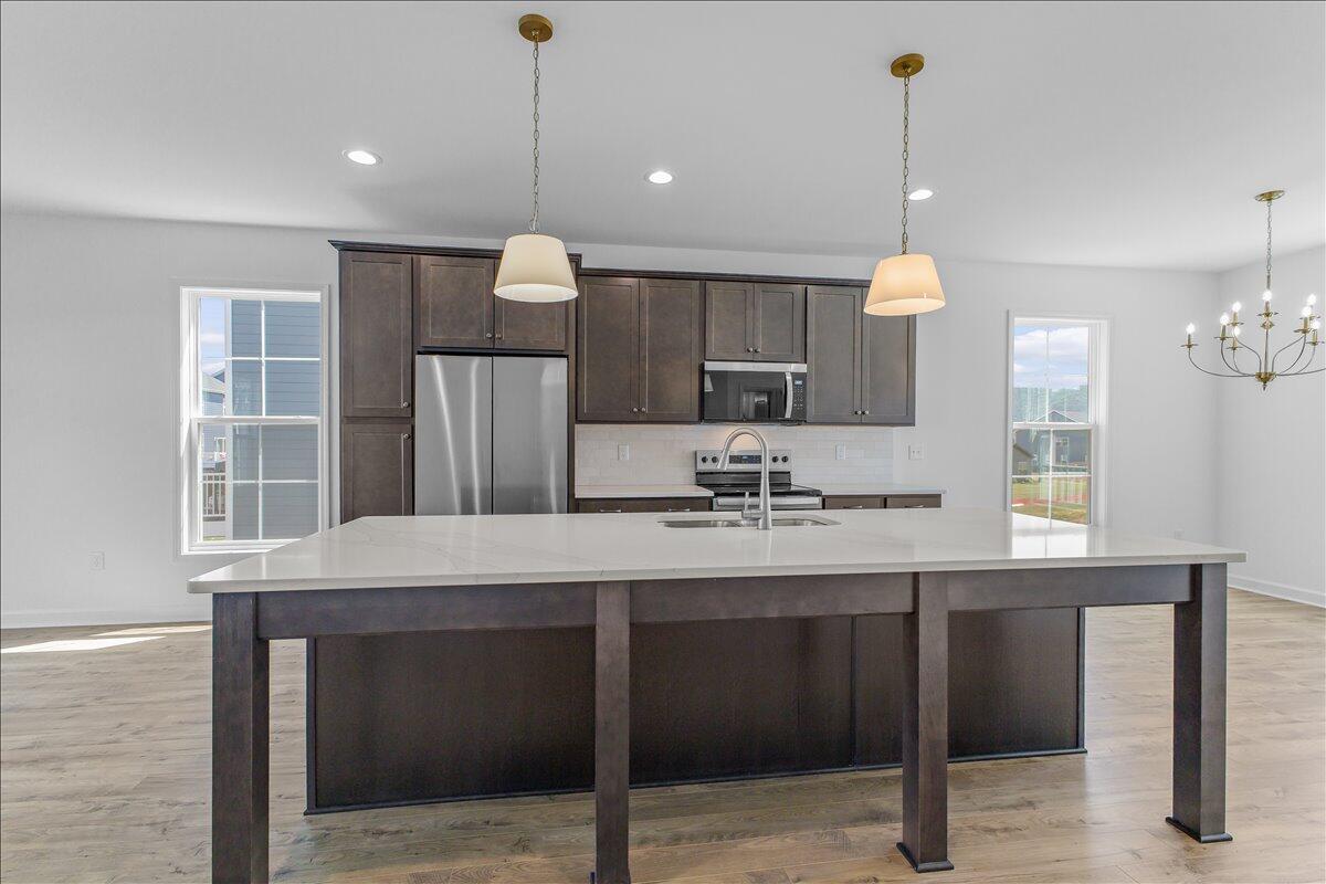 248 Colony AVE