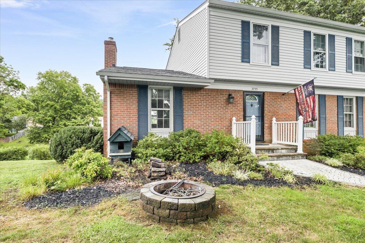 3755 Kentland DR