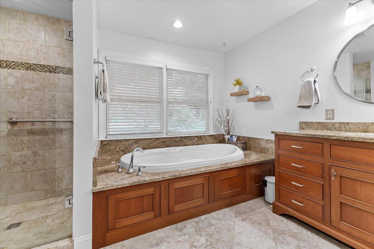 4809 Greenlee RD SW