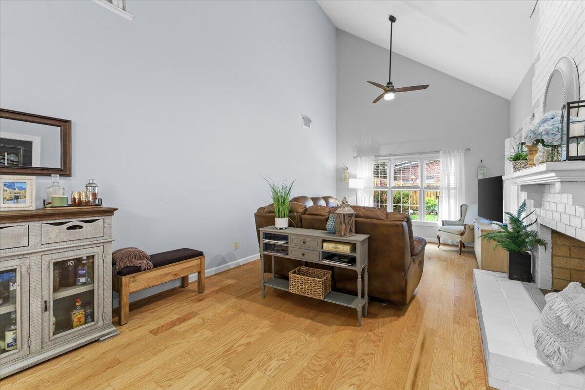 4809 Greenlee RD SW