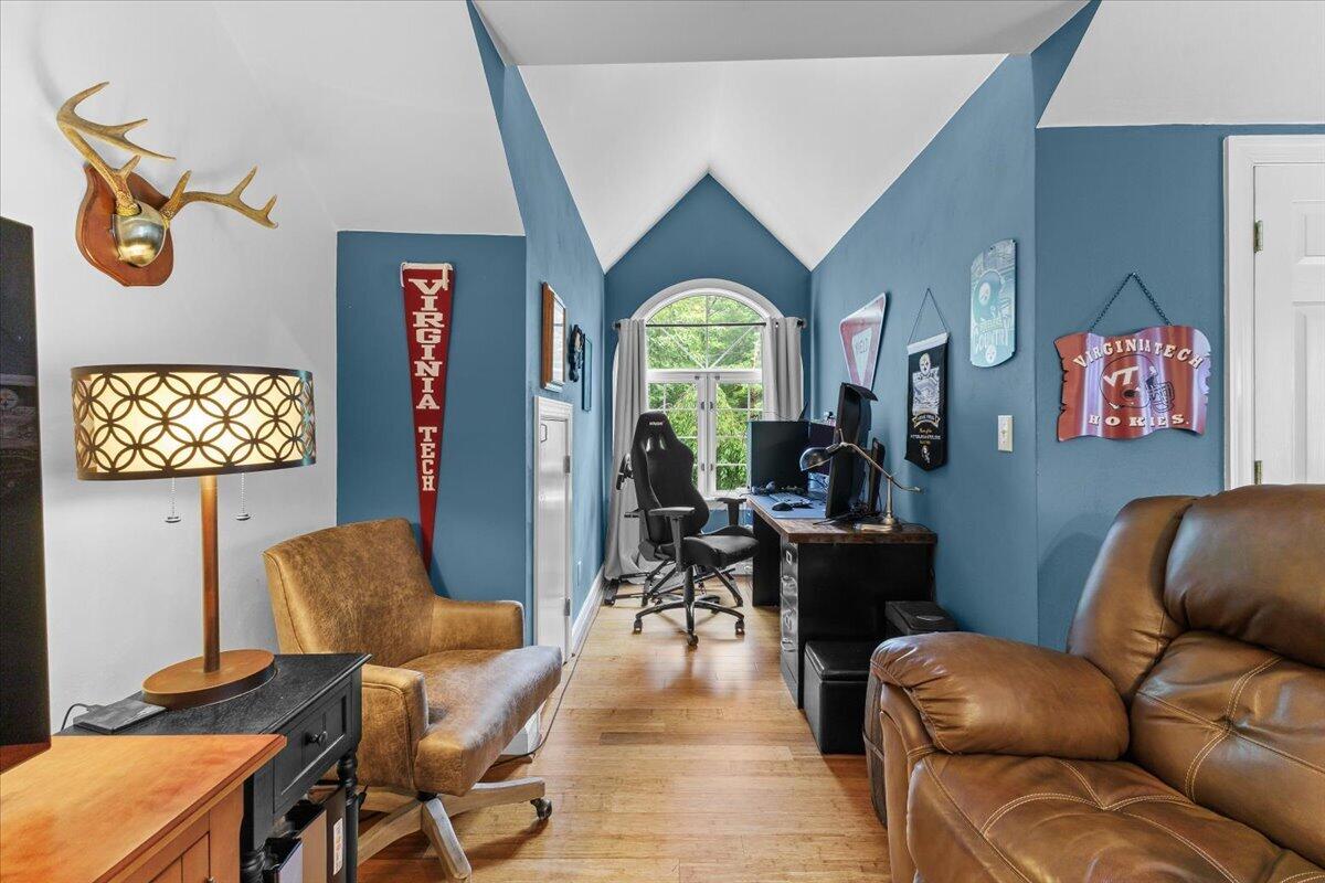 4809 Greenlee RD SW