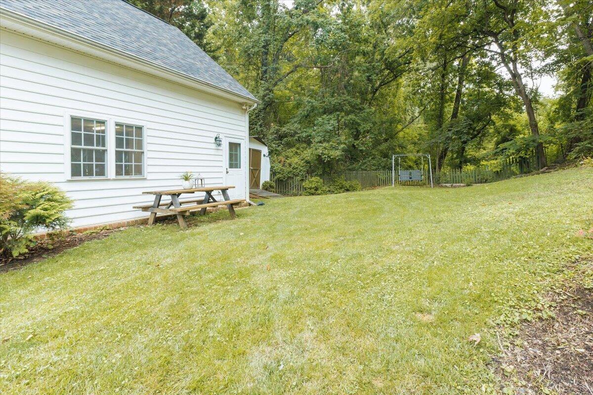 4809 Greenlee RD SW