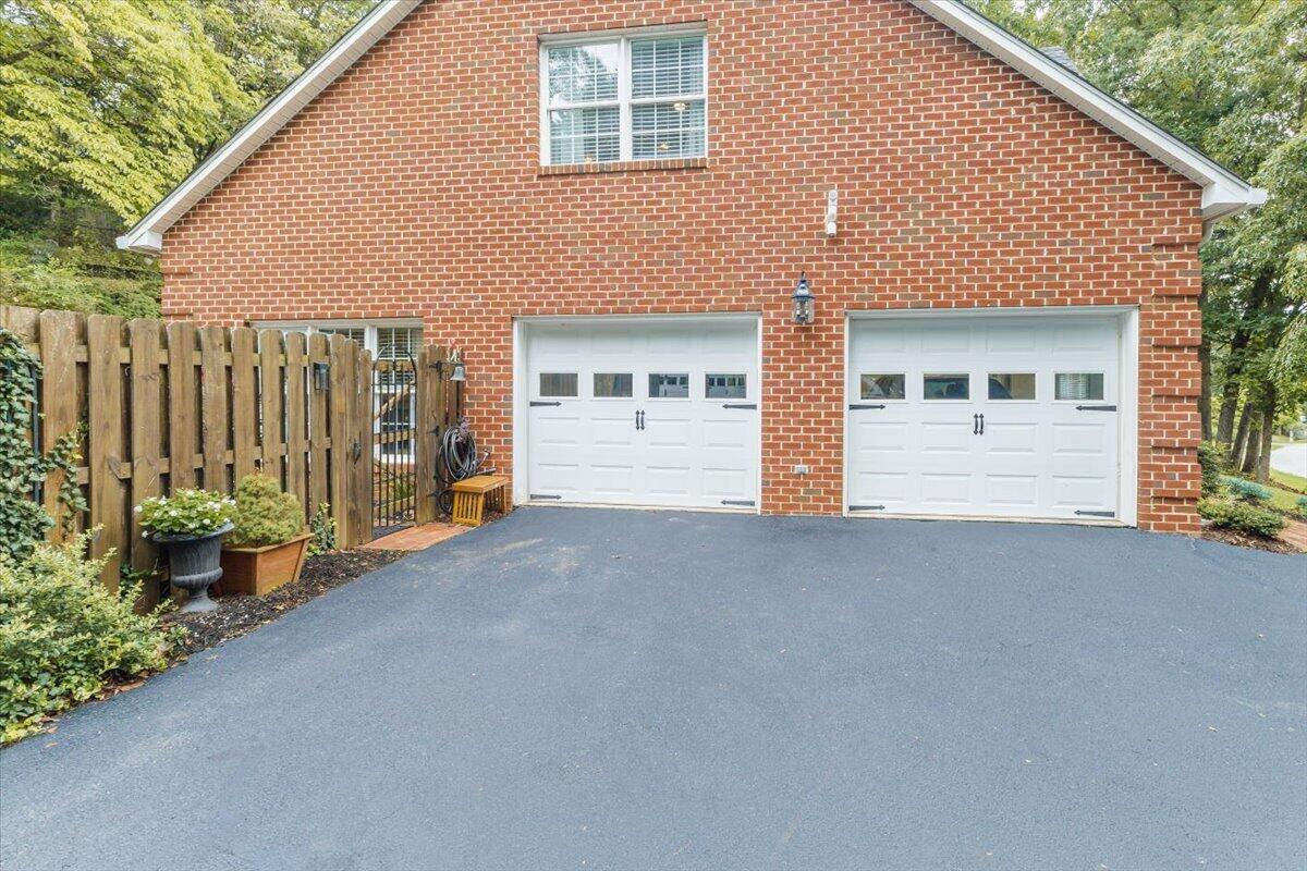 4809 Greenlee RD SW