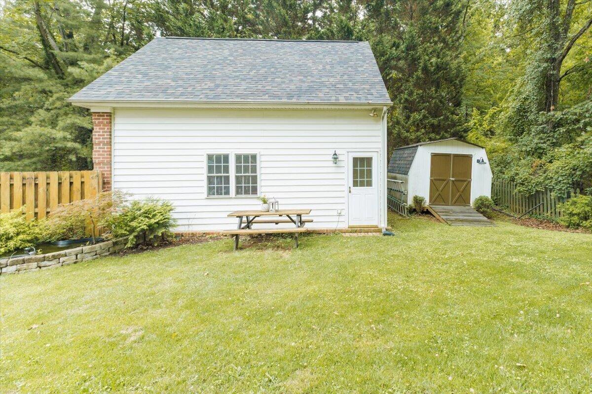 4809 Greenlee RD SW