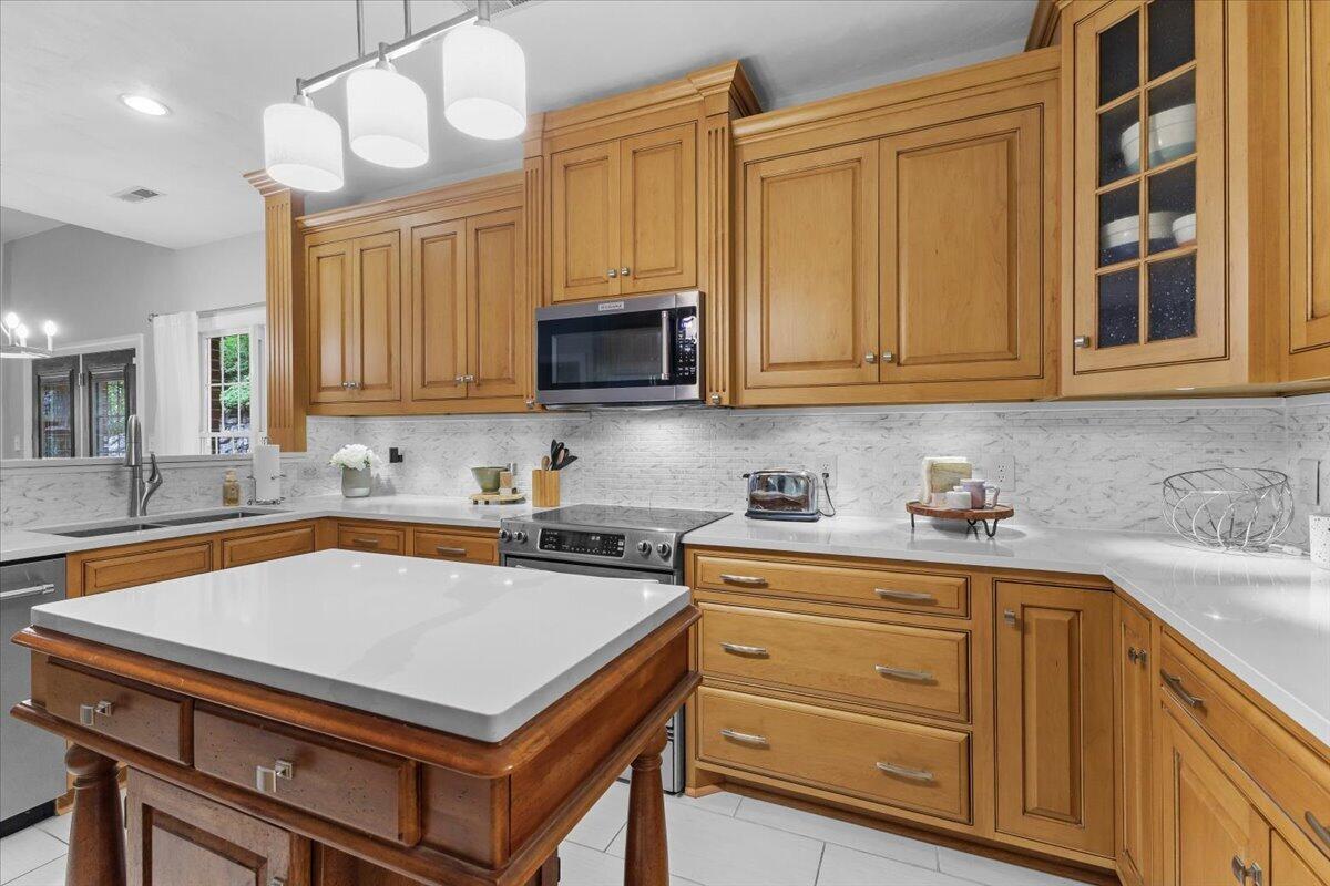 4809 Greenlee RD SW