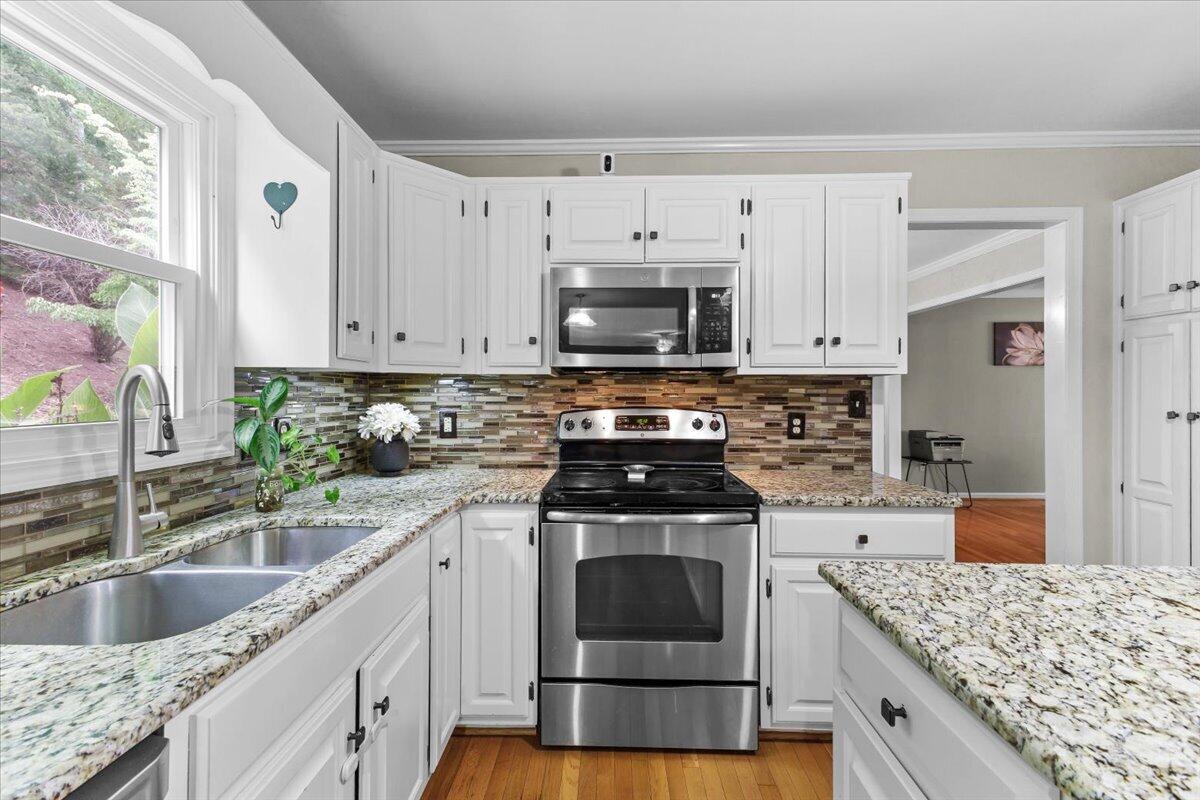 2138 Stone Mill DR
