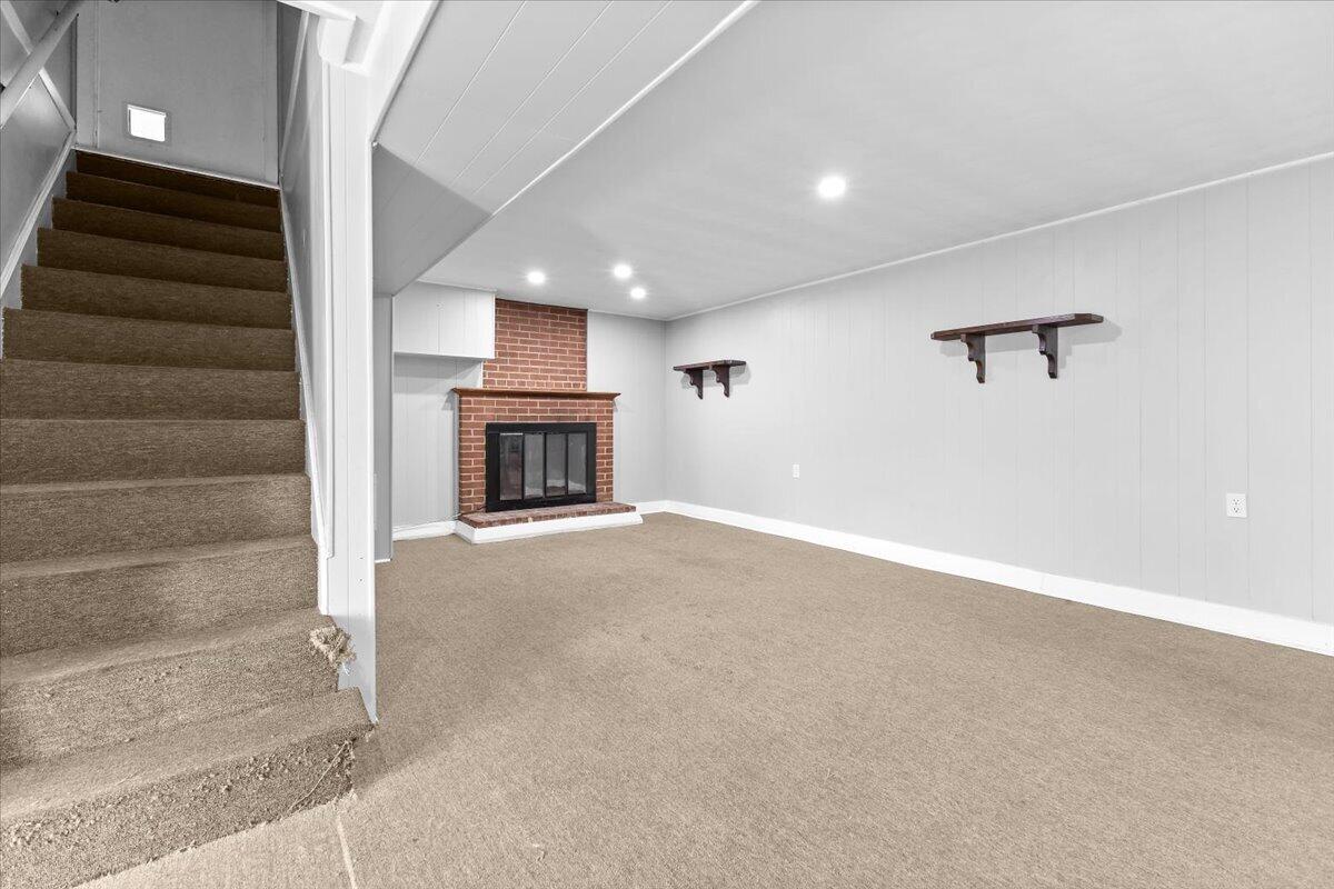 5514 Castle Rock RD