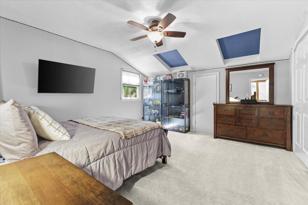 4735 Cherokee Hills DR