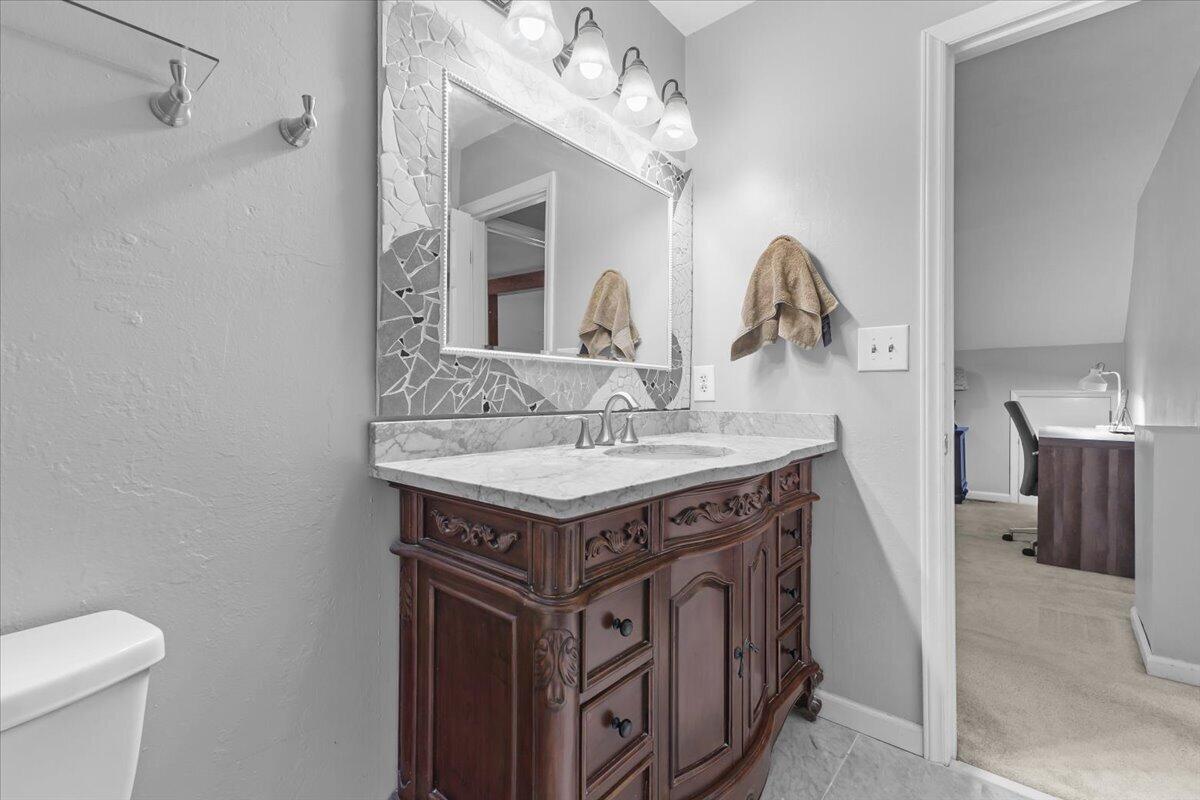 4735 Cherokee Hills DR