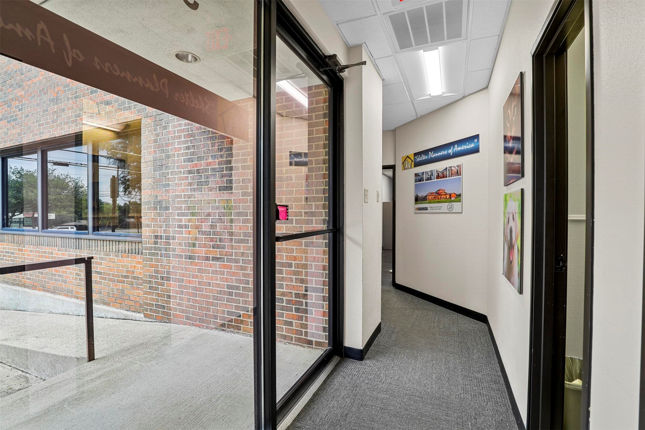 1106 W Randol Mill Road 300