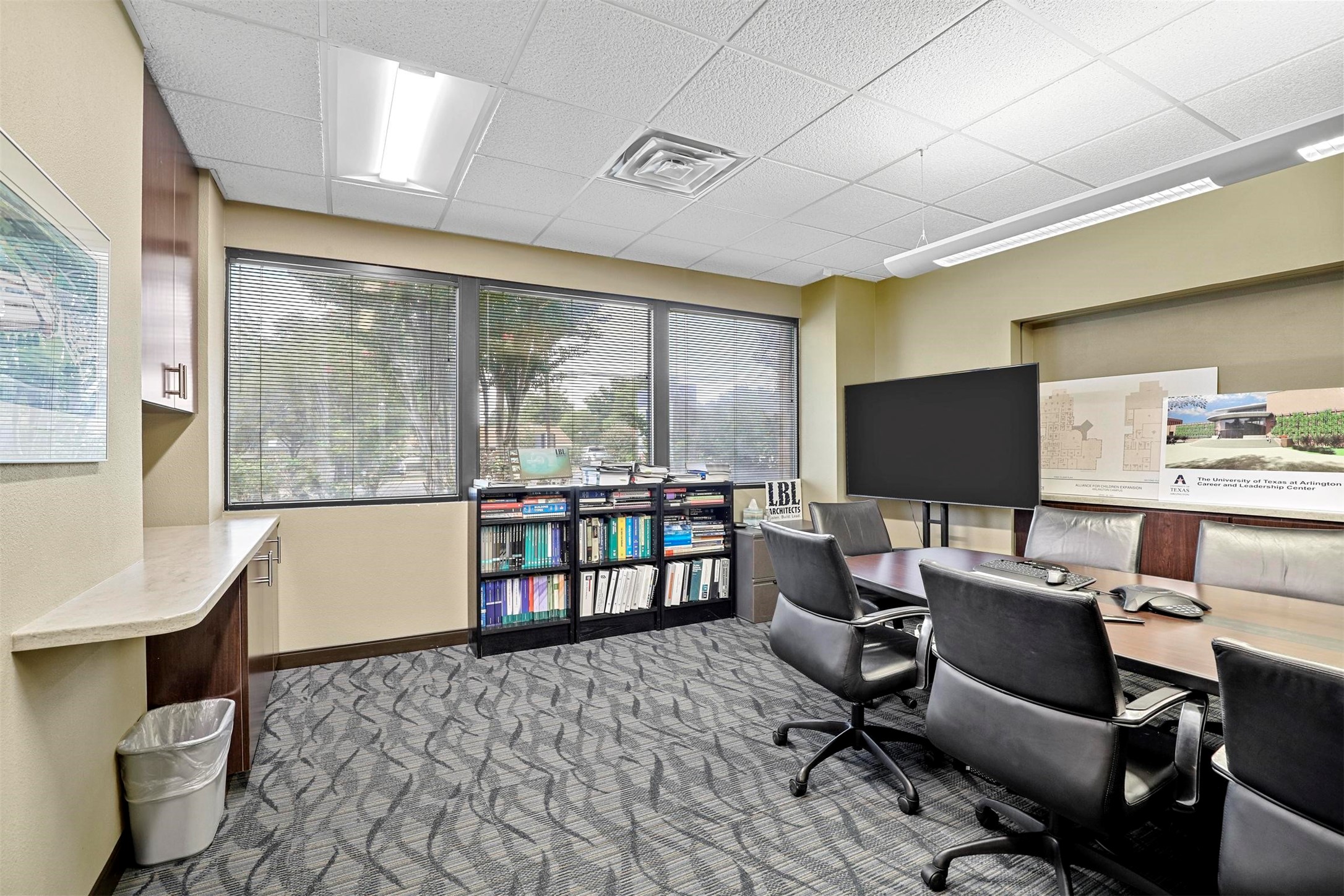 1106 W Randol Mill Road 300