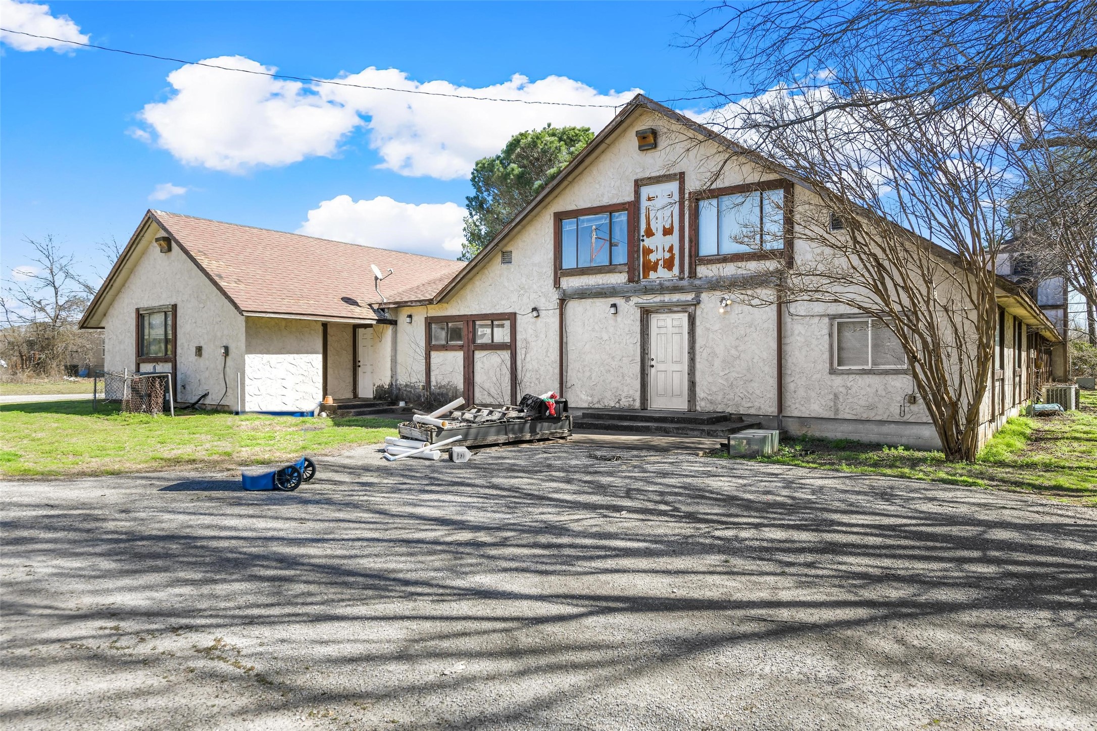 1505 E Henderson Street