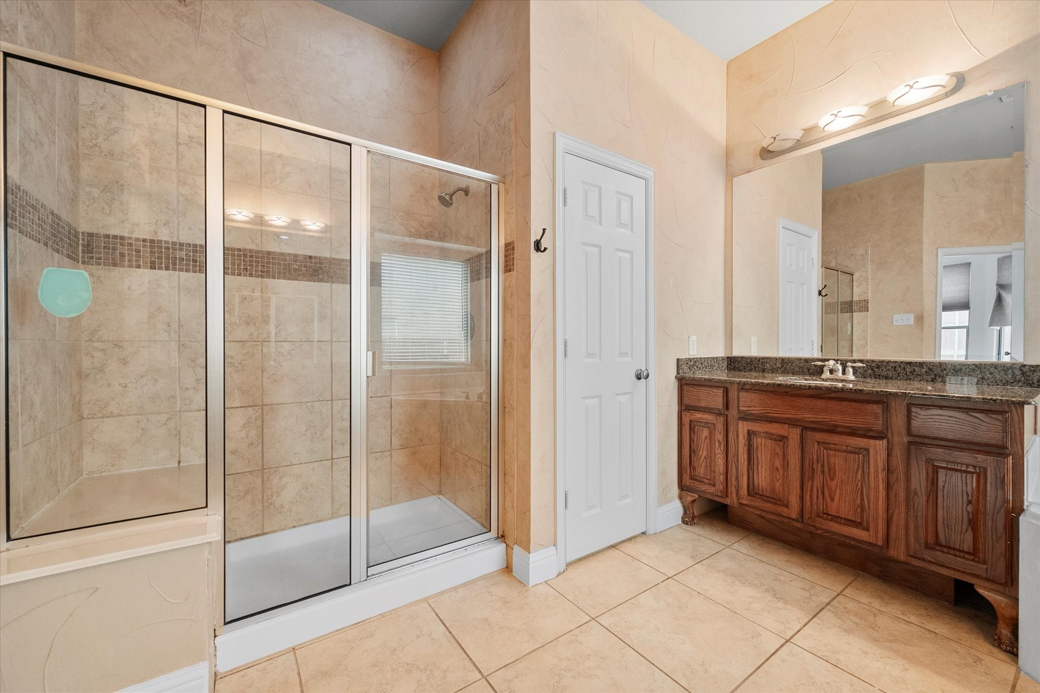 4212 Wildbriar Lane