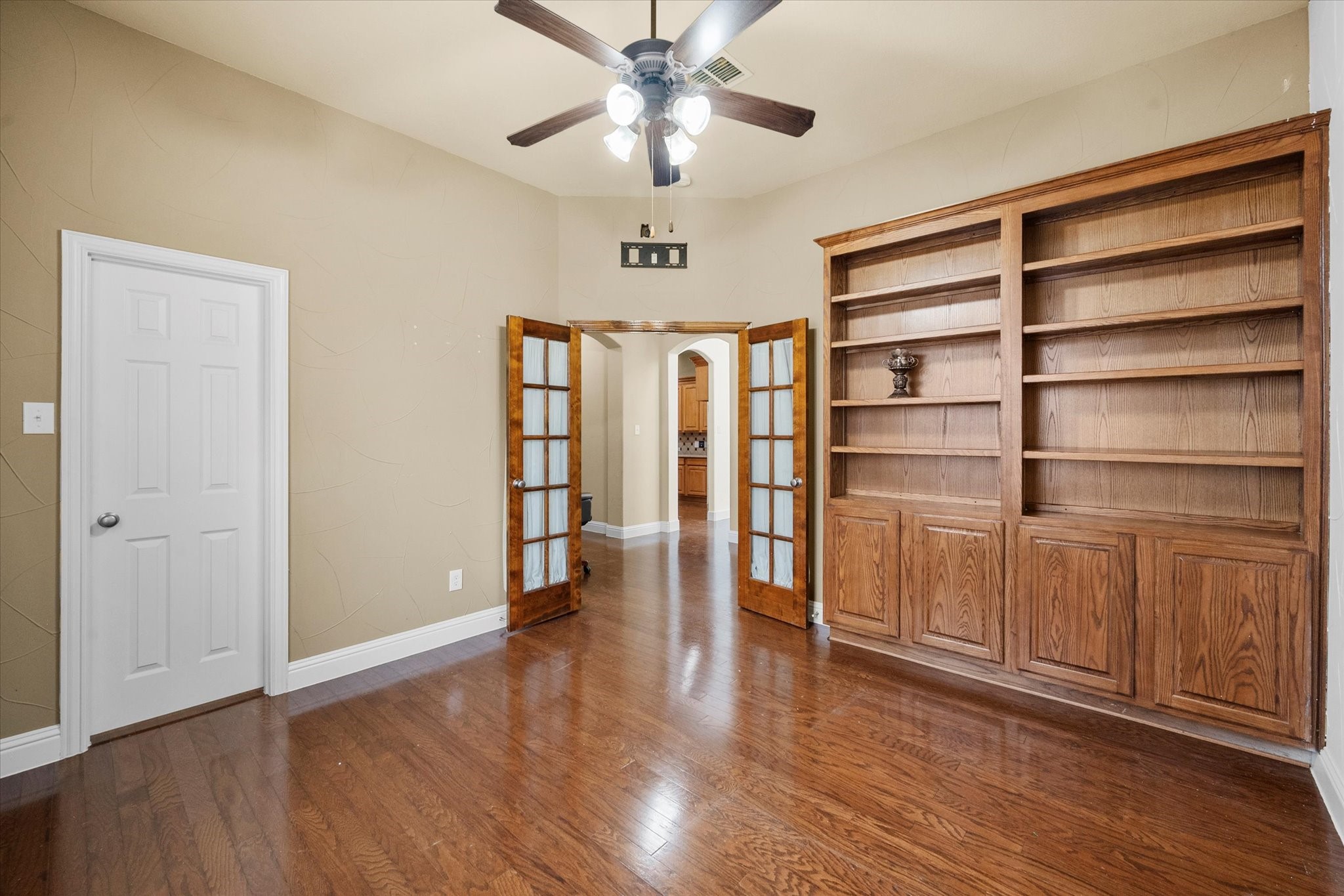4212 Wildbriar Lane