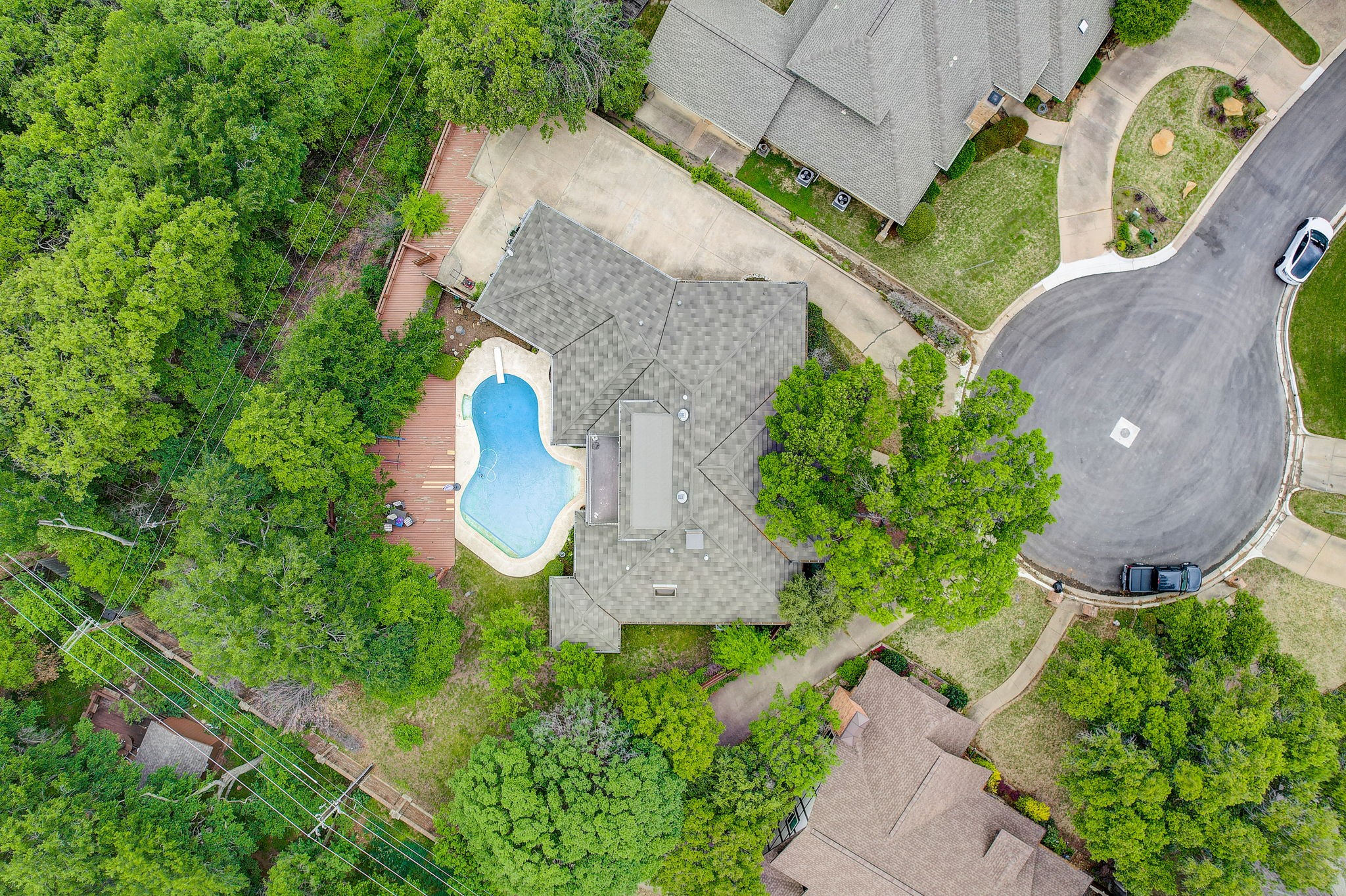 2302 Bluffview Court