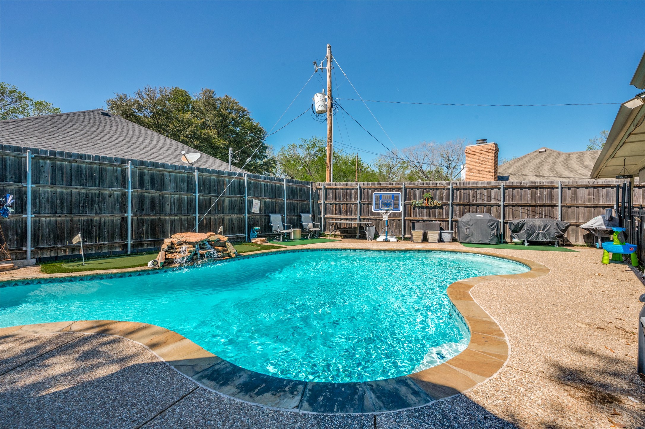 4801 Rockhampton Drive