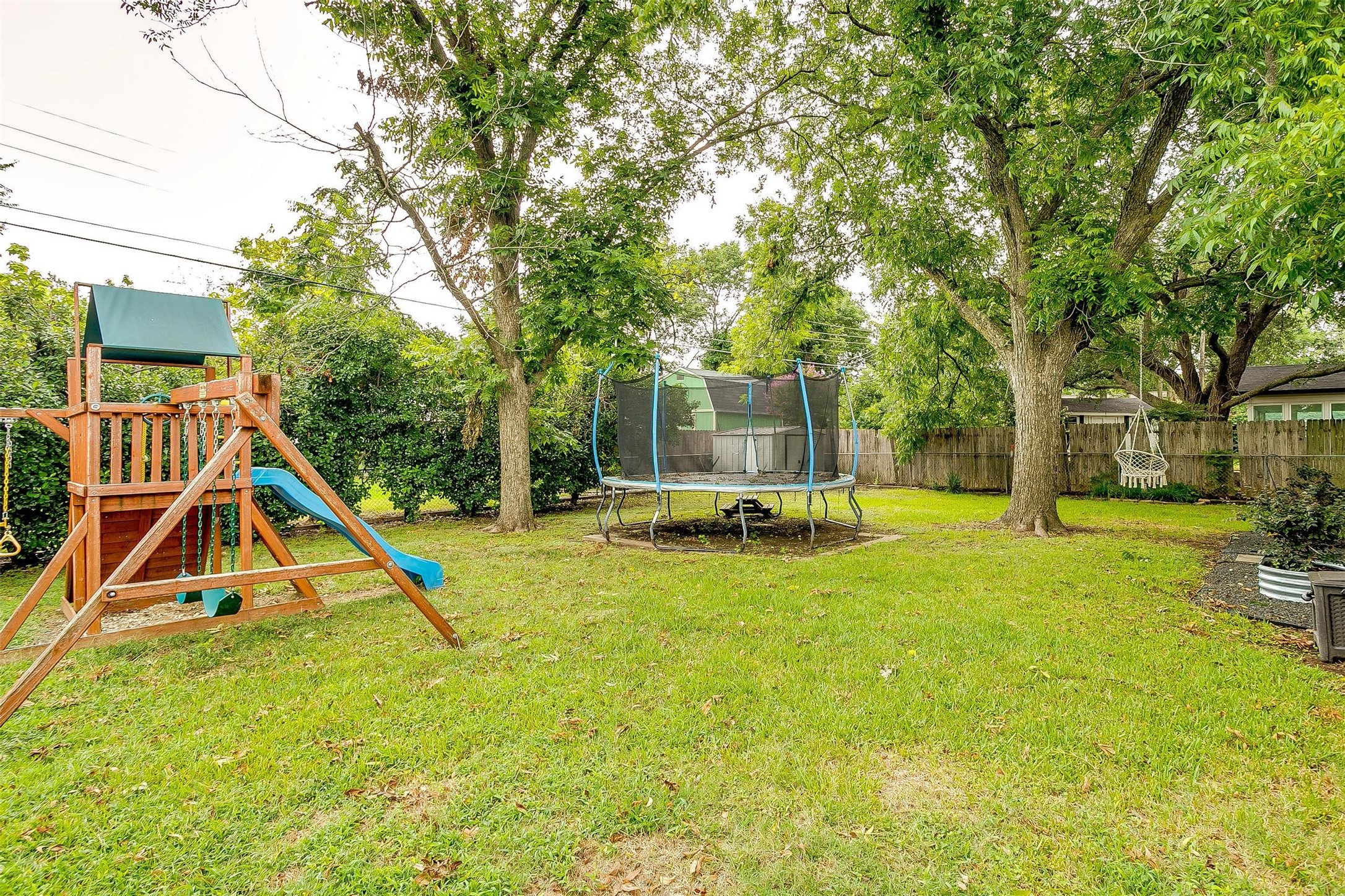 829 SW Sundown Trail