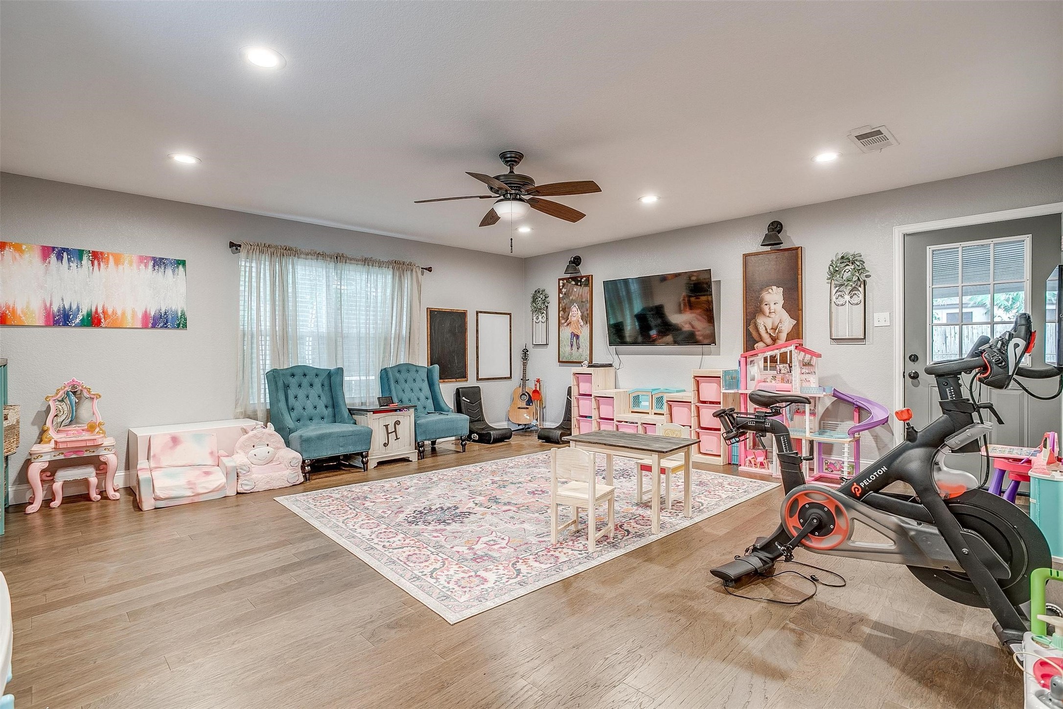 829 SW Sundown Trail