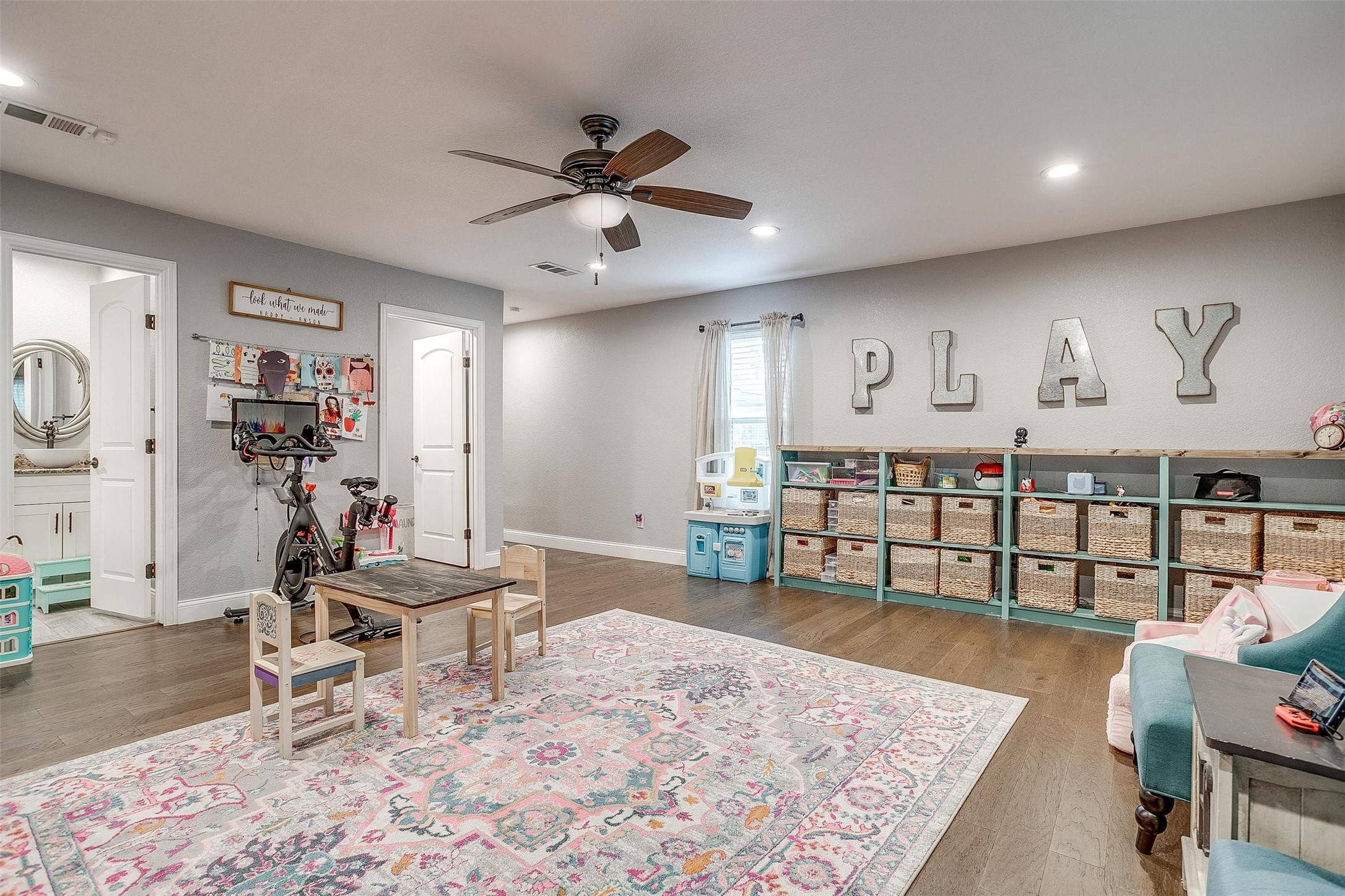 829 SW Sundown Trail