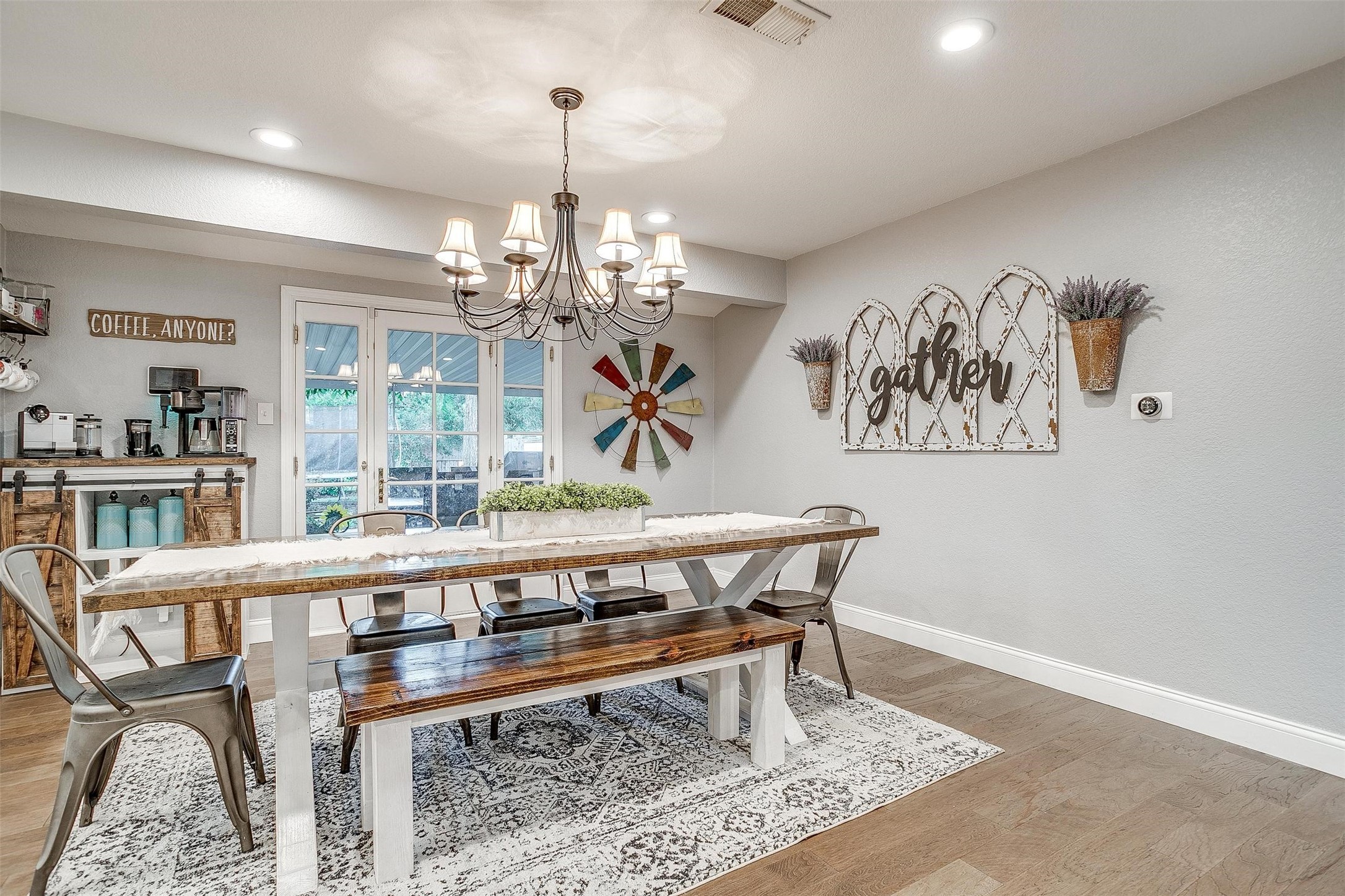 829 SW Sundown Trail