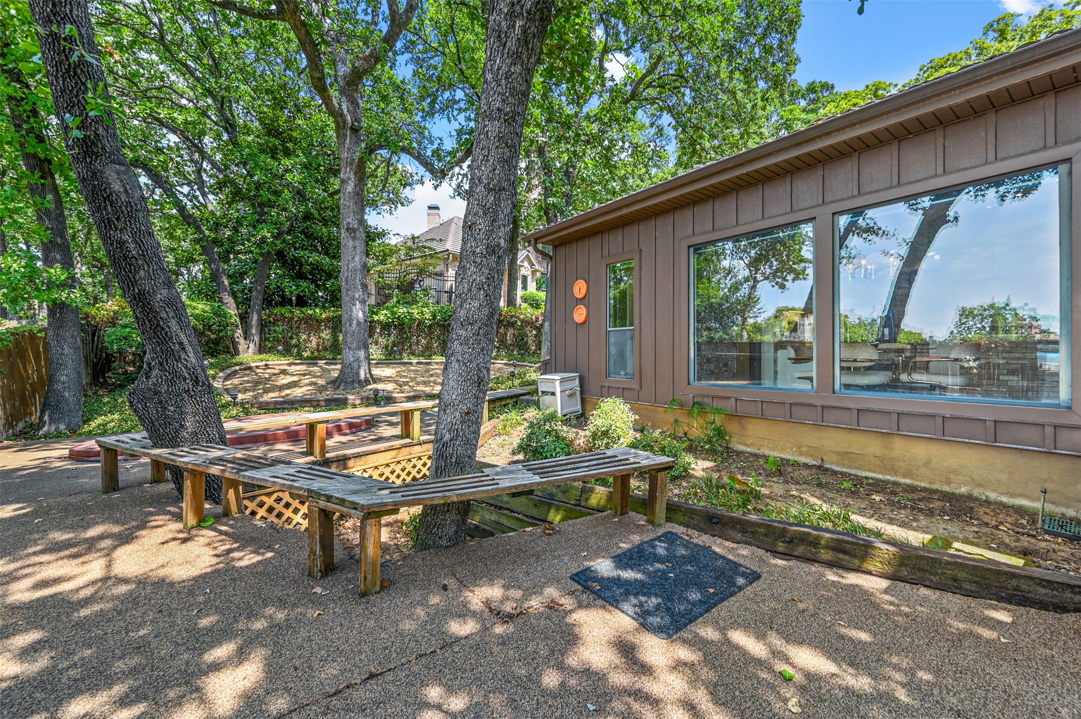 6005 Driftwood Court