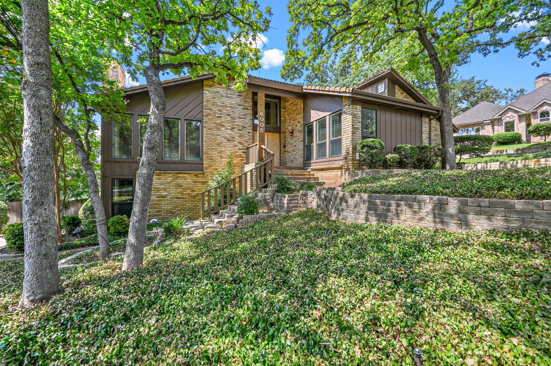 6005 Driftwood Court