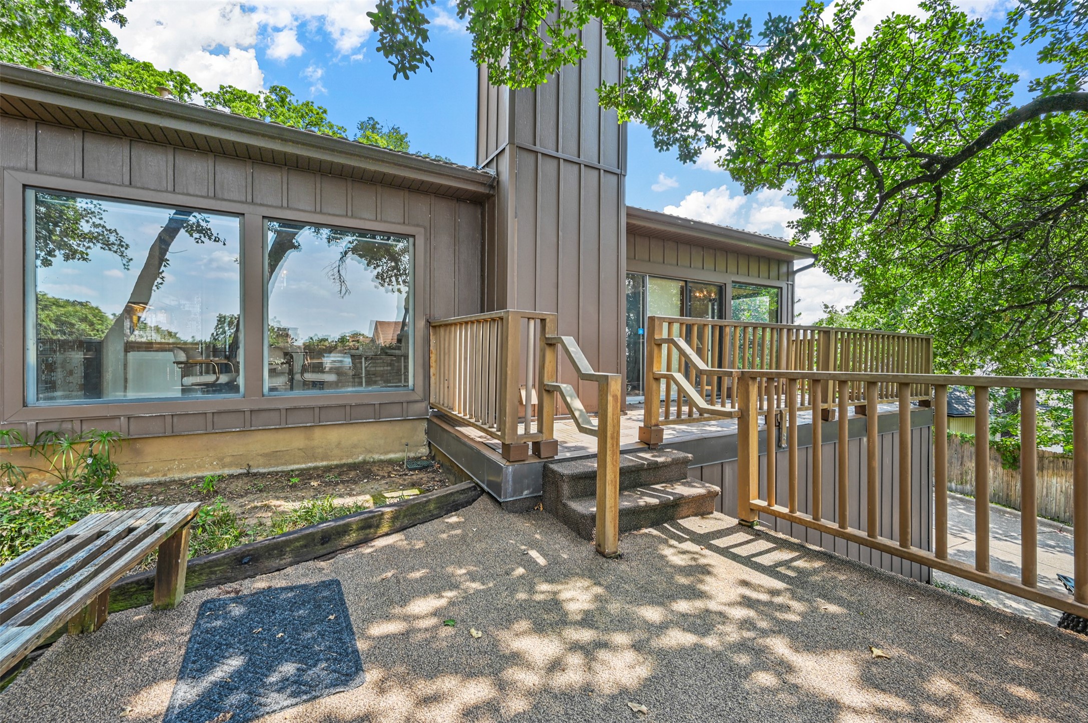 6005 Driftwood Court