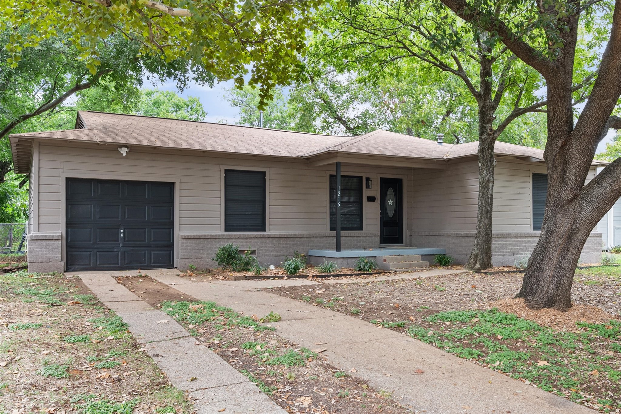 1215 Marydale Drive