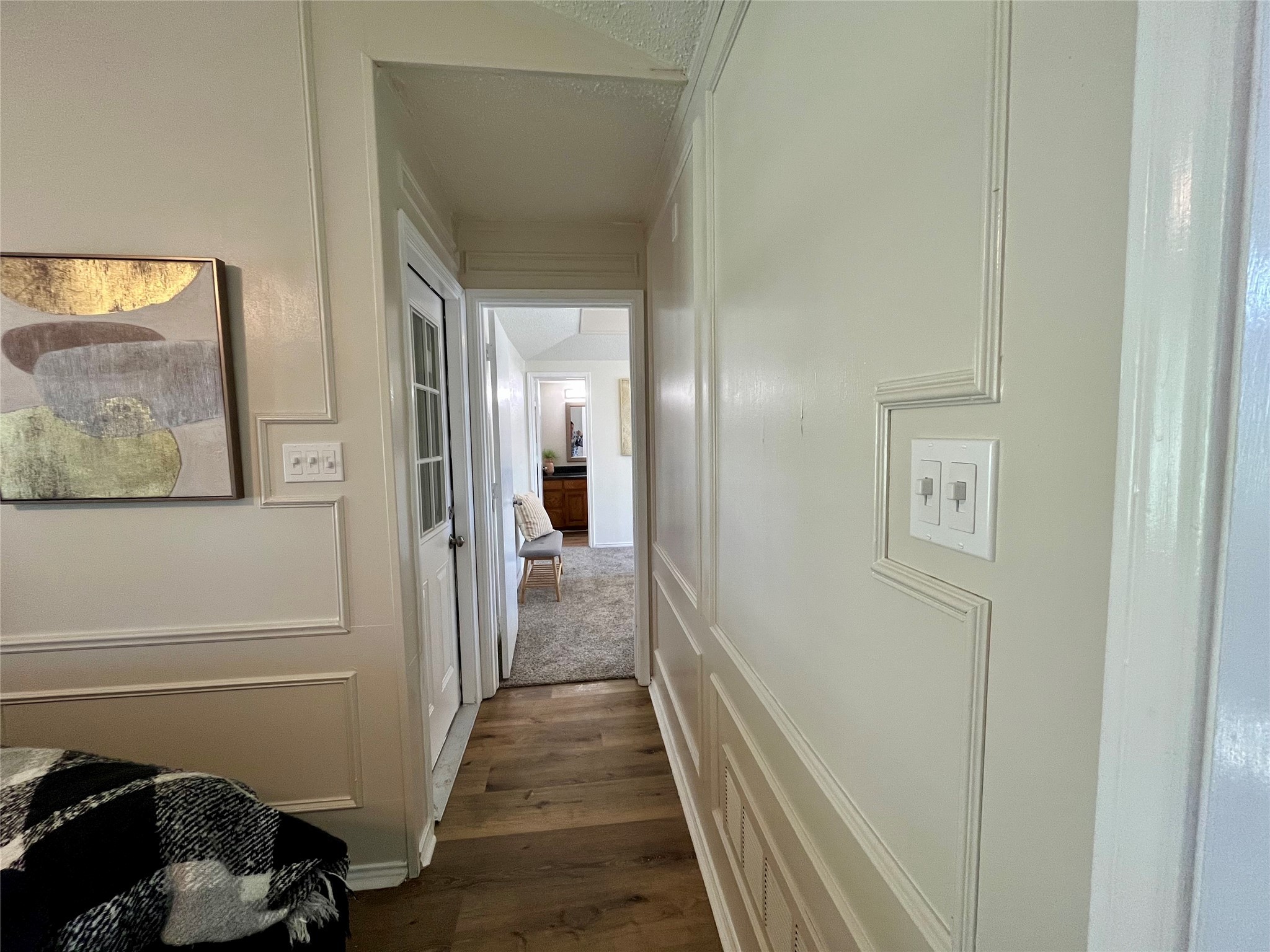 1604 Brook Glen Drive
