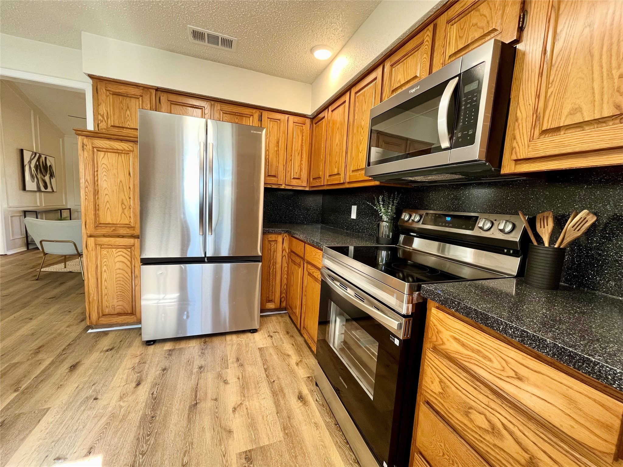 1604 Brook Glen Drive