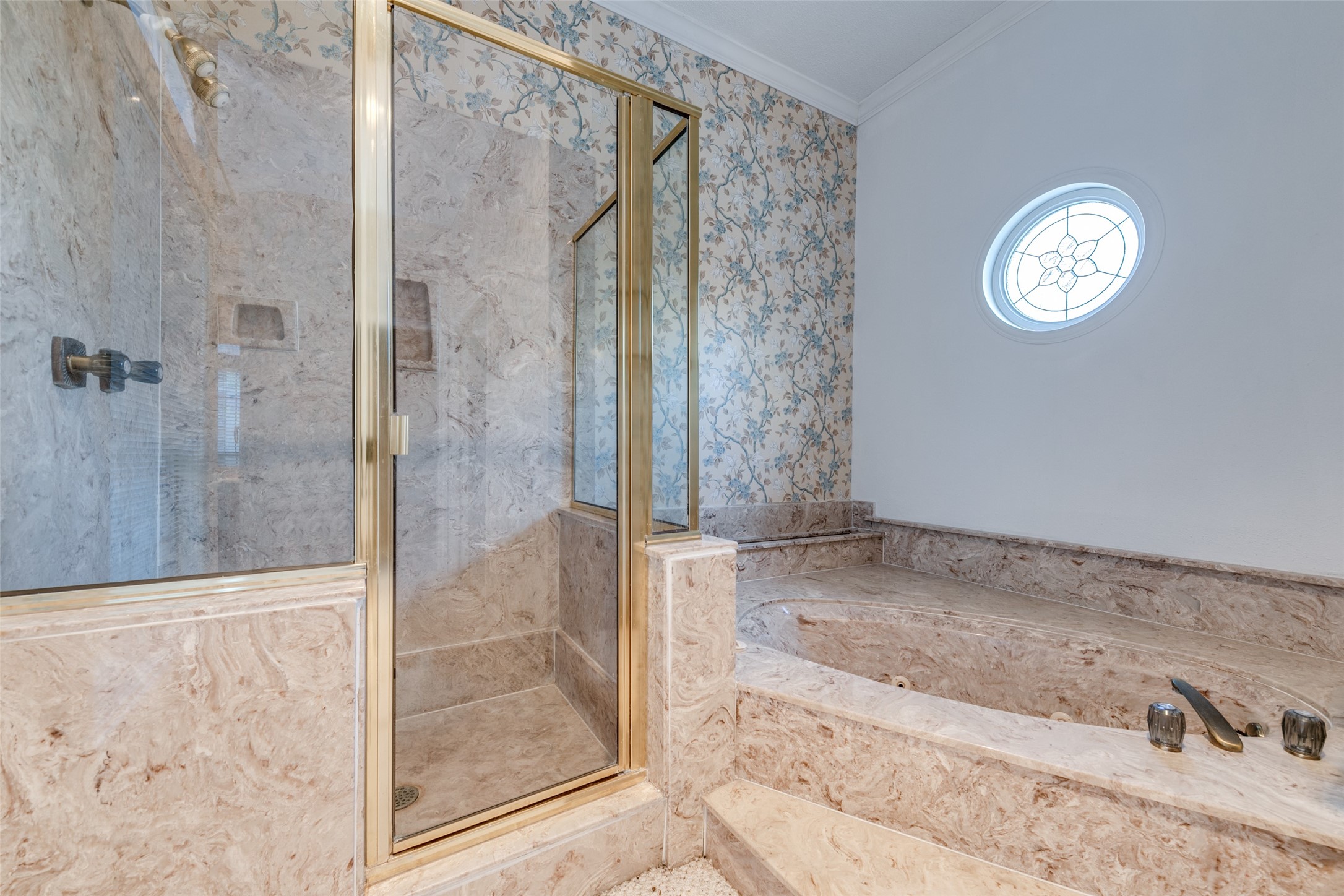 3821 Manchester Circle