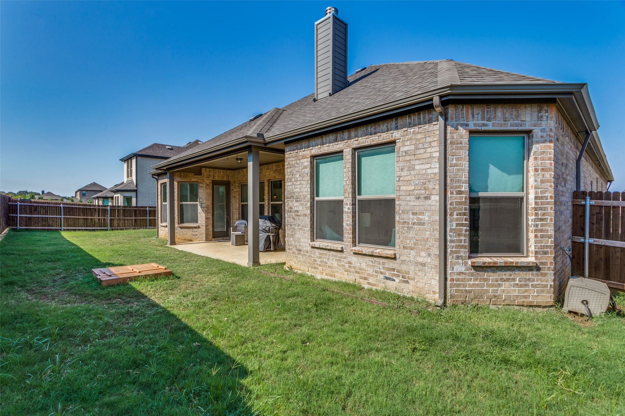 1933 Monteverde Court