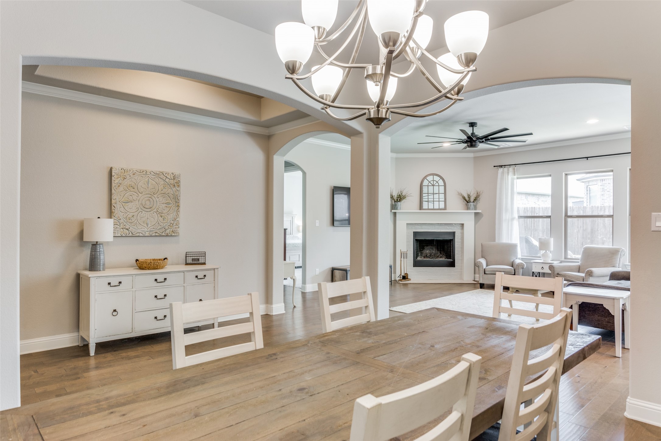 1933 Monteverde Court