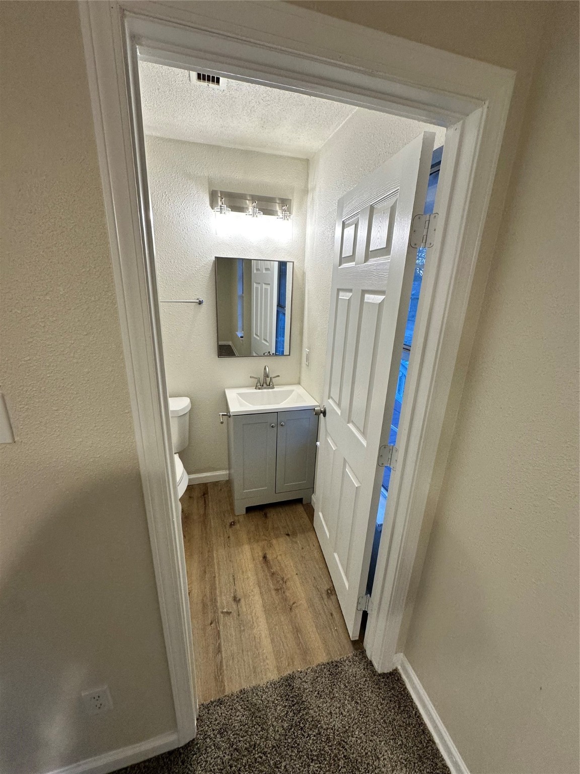 407 W Sunset Avenue
