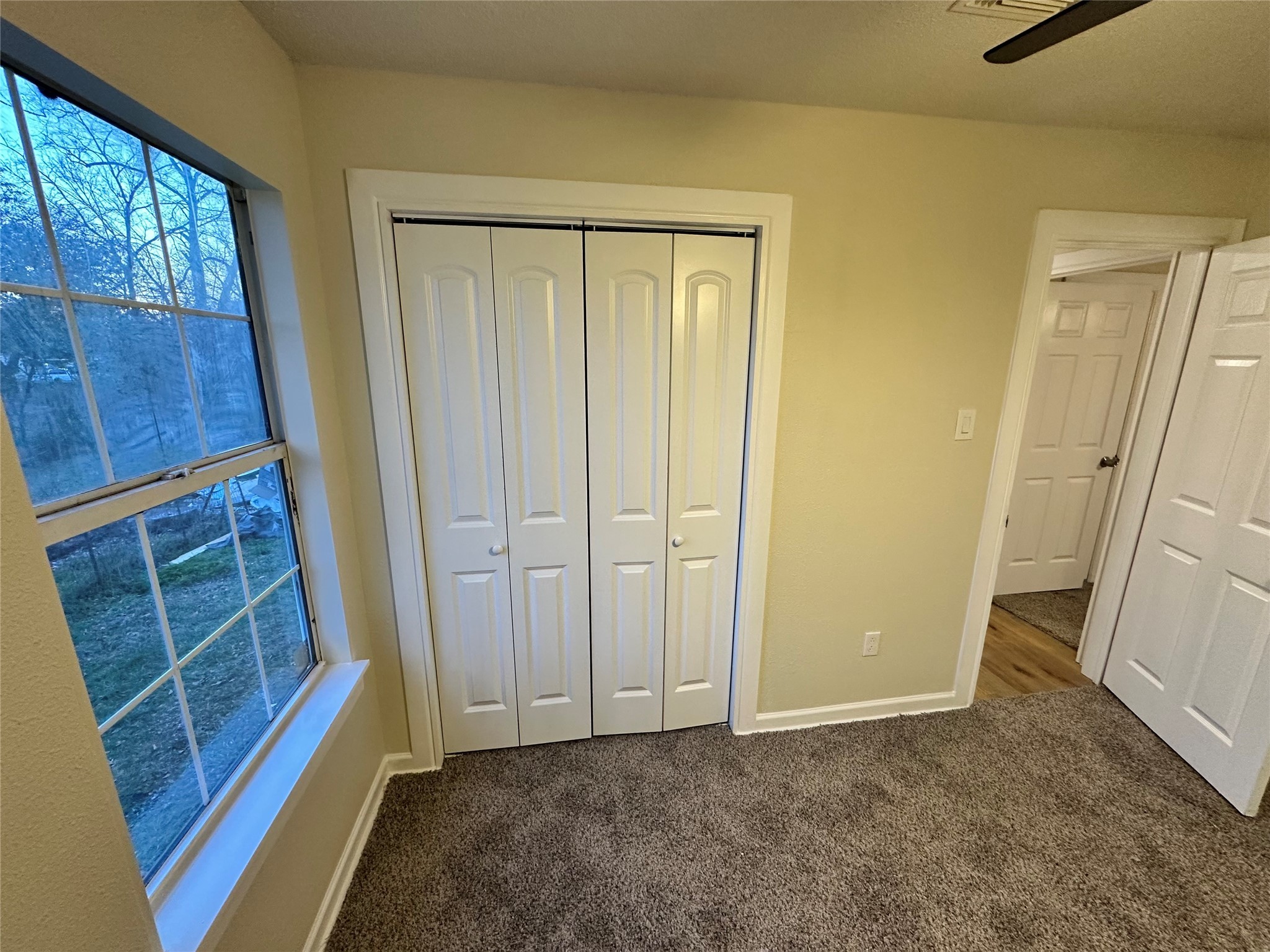 407 W Sunset Avenue