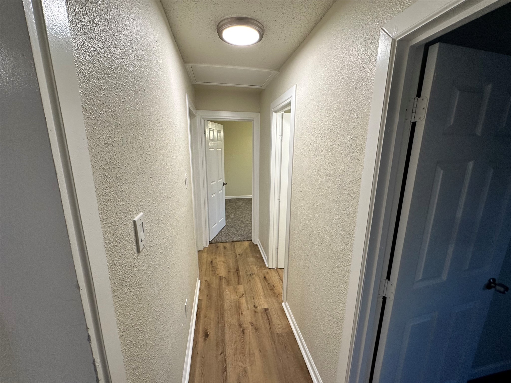 407 W Sunset Avenue