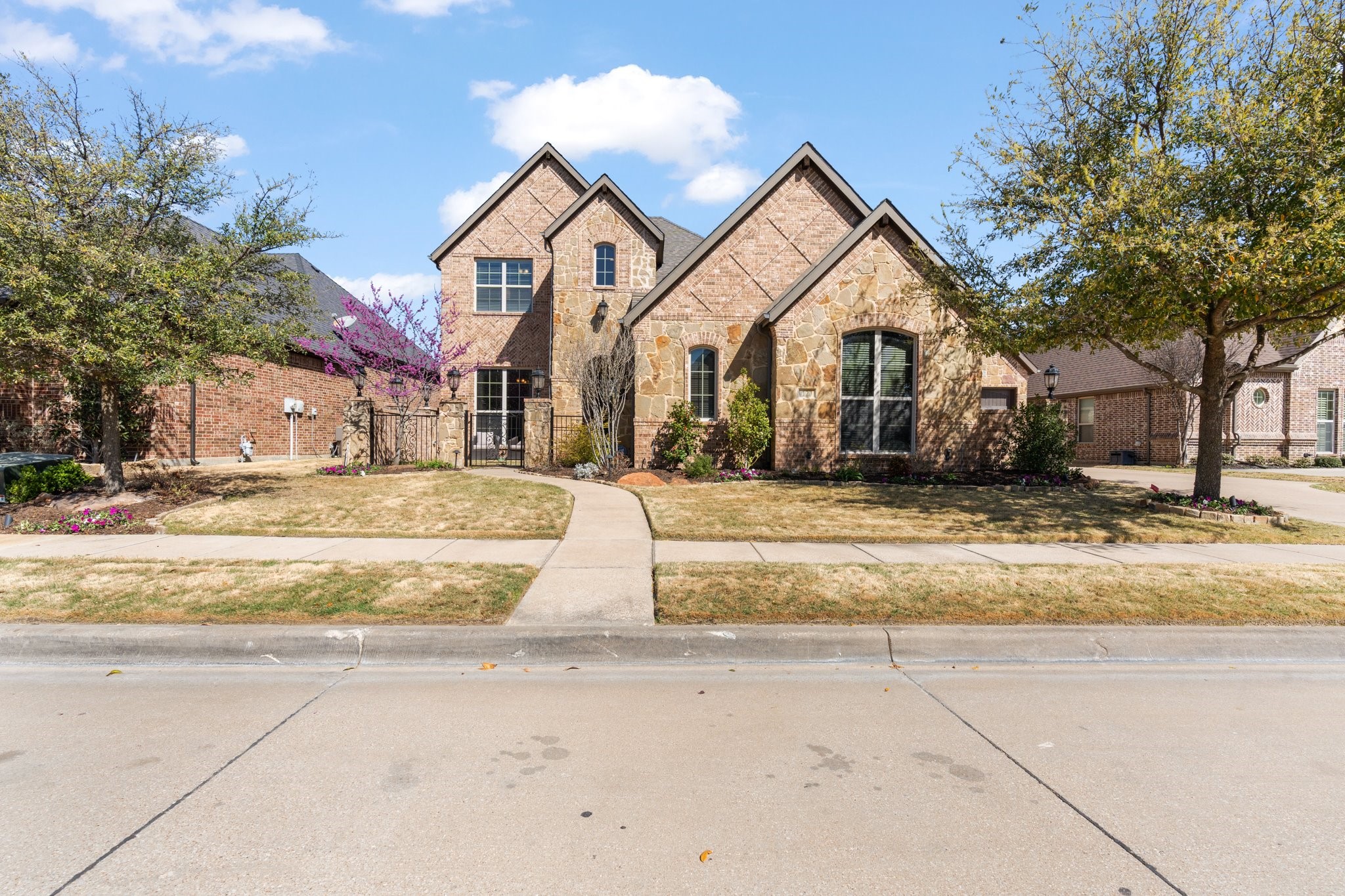 120 Mckinley Drive