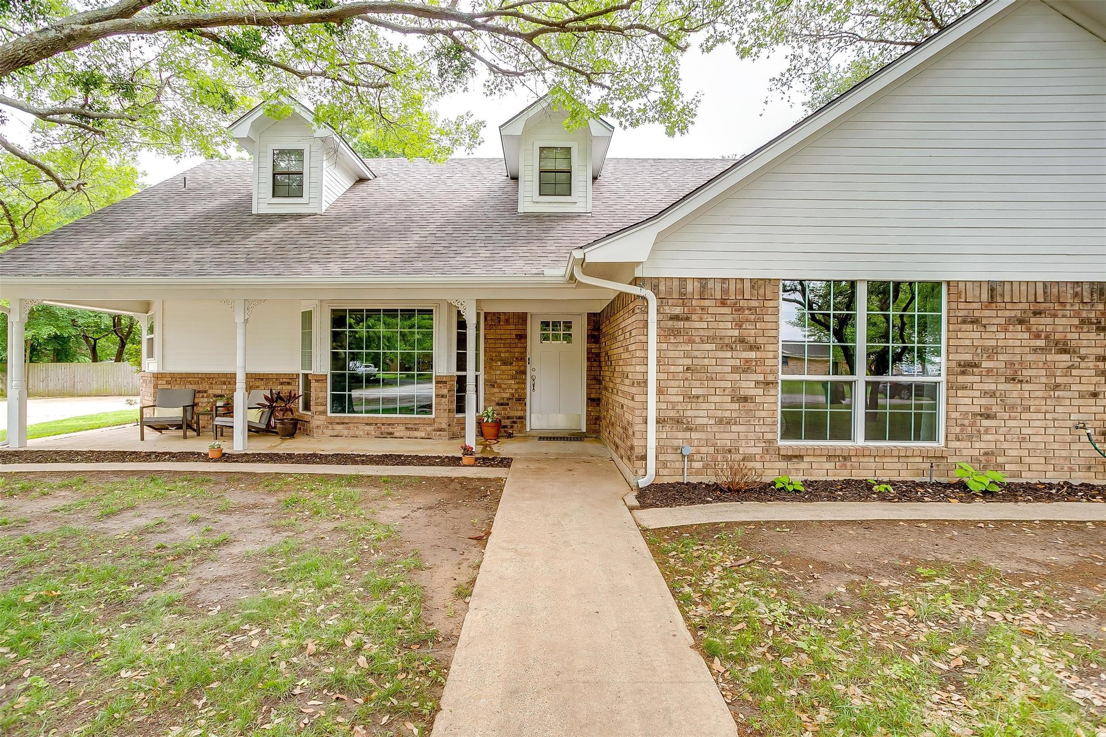 104 Woodhaven Place