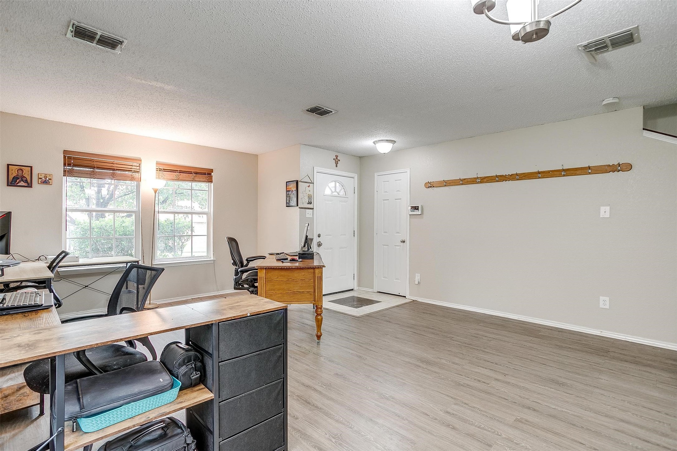 10053 Pronghorn Lane