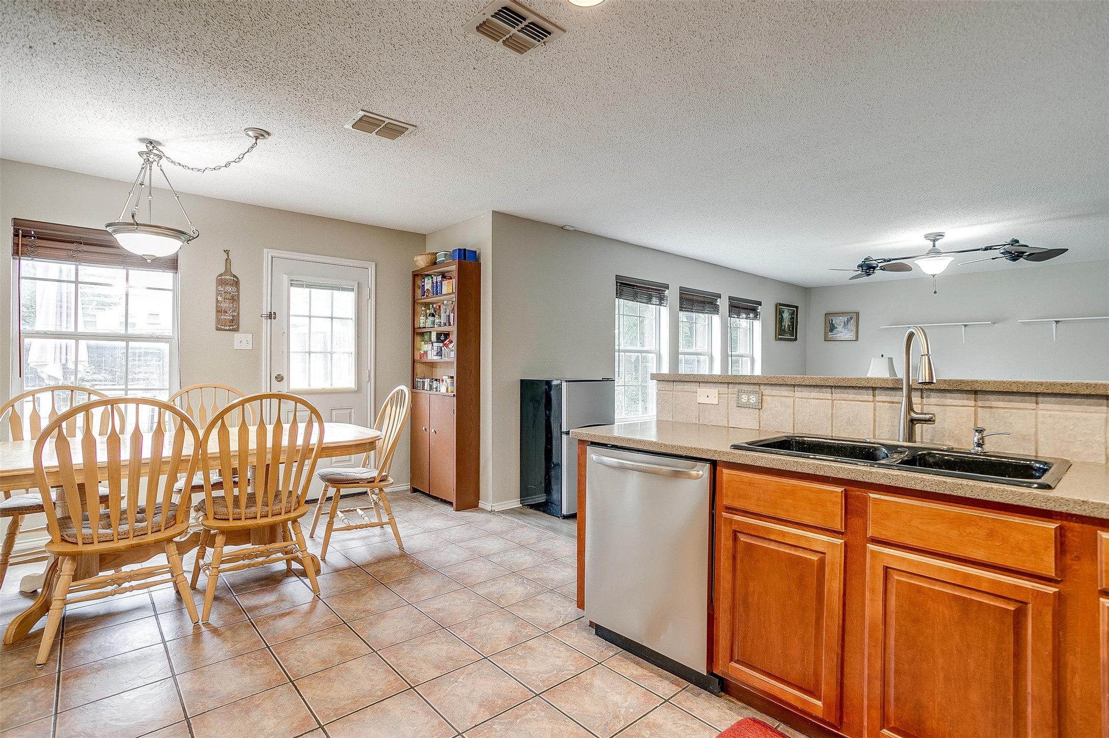 10053 Pronghorn Lane