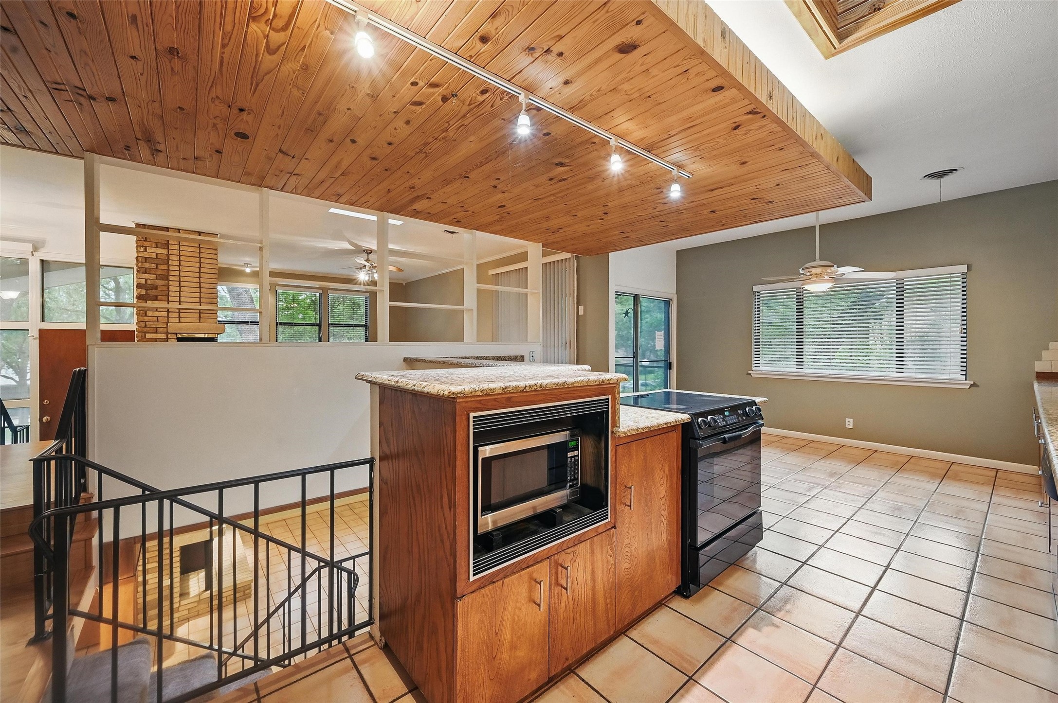 2015 Mill Creek Drive