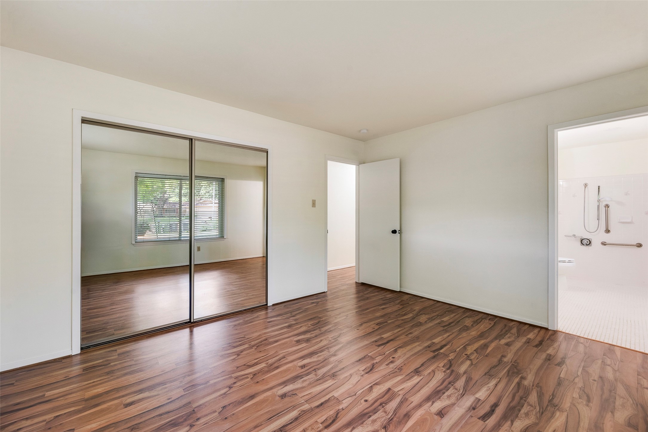 2604 Brentwood Circle