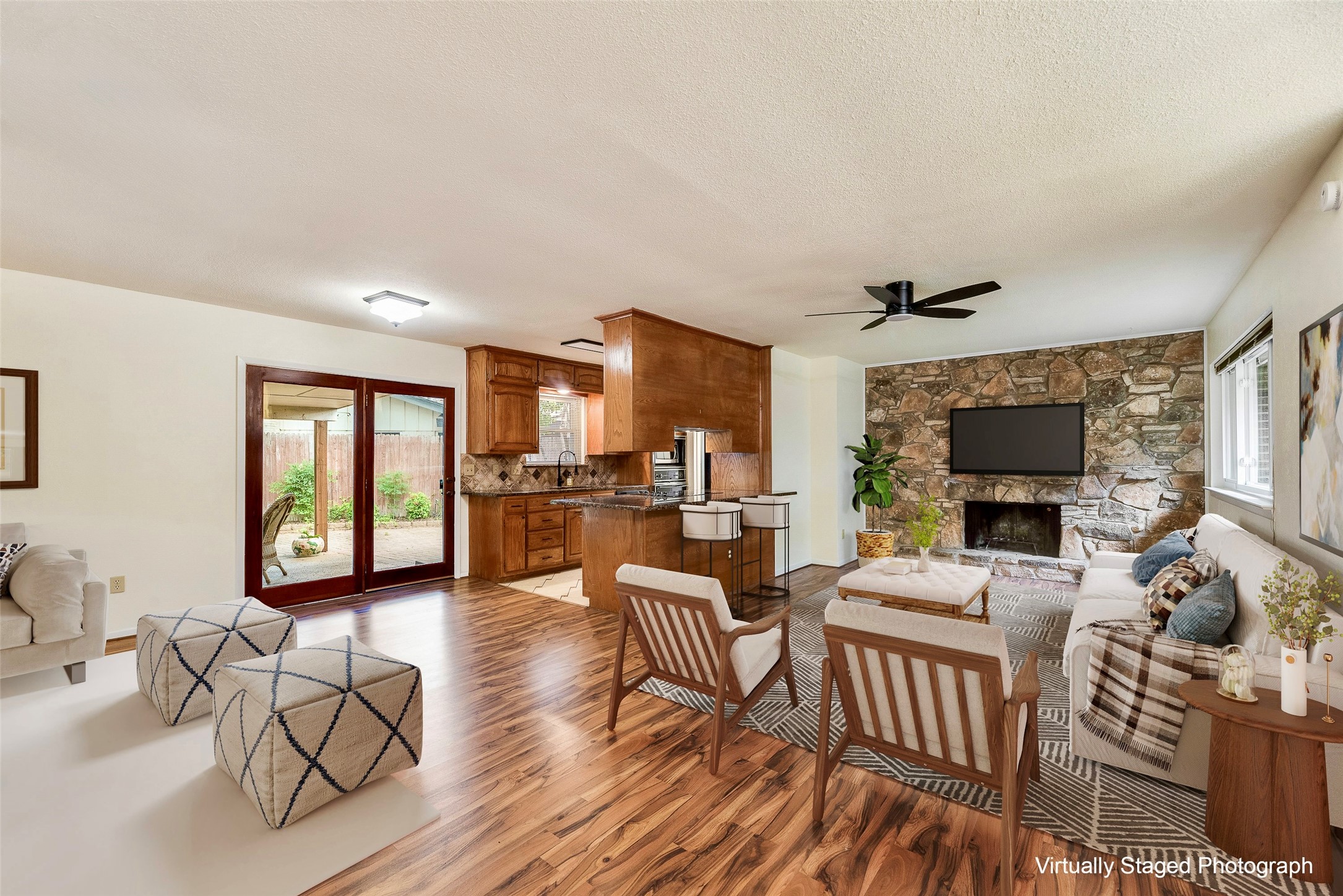 2604 Brentwood Circle